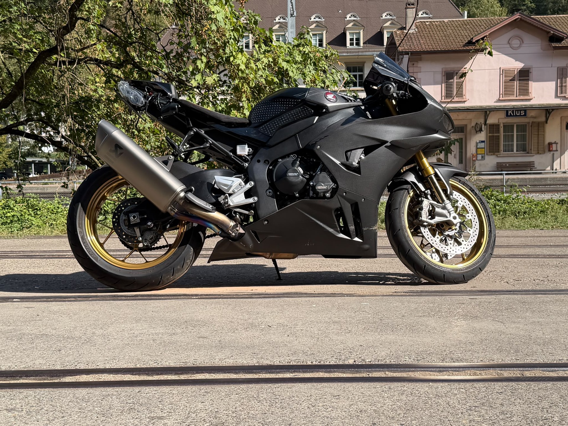 HONDA SP Carbon Edition-image-8