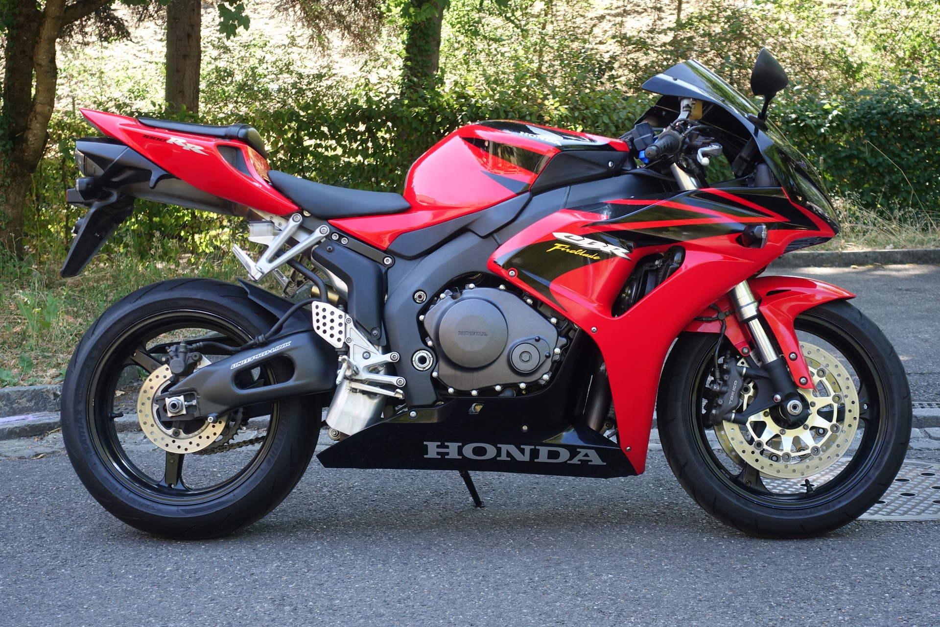 HONDA CBR 1000 RR Repsol-image-6