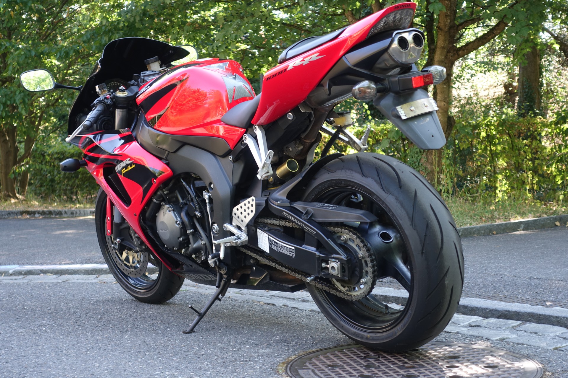 HONDA CBR 1000 RR Repsol-image-1