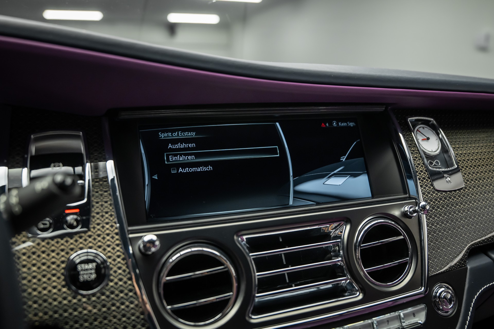 ROLLS-ROYCE * GHOST BLACK BADGE * BESPOKE TAILORED PURPLE INTERIEUR * EINMALIG IN EUROPA *-image-42