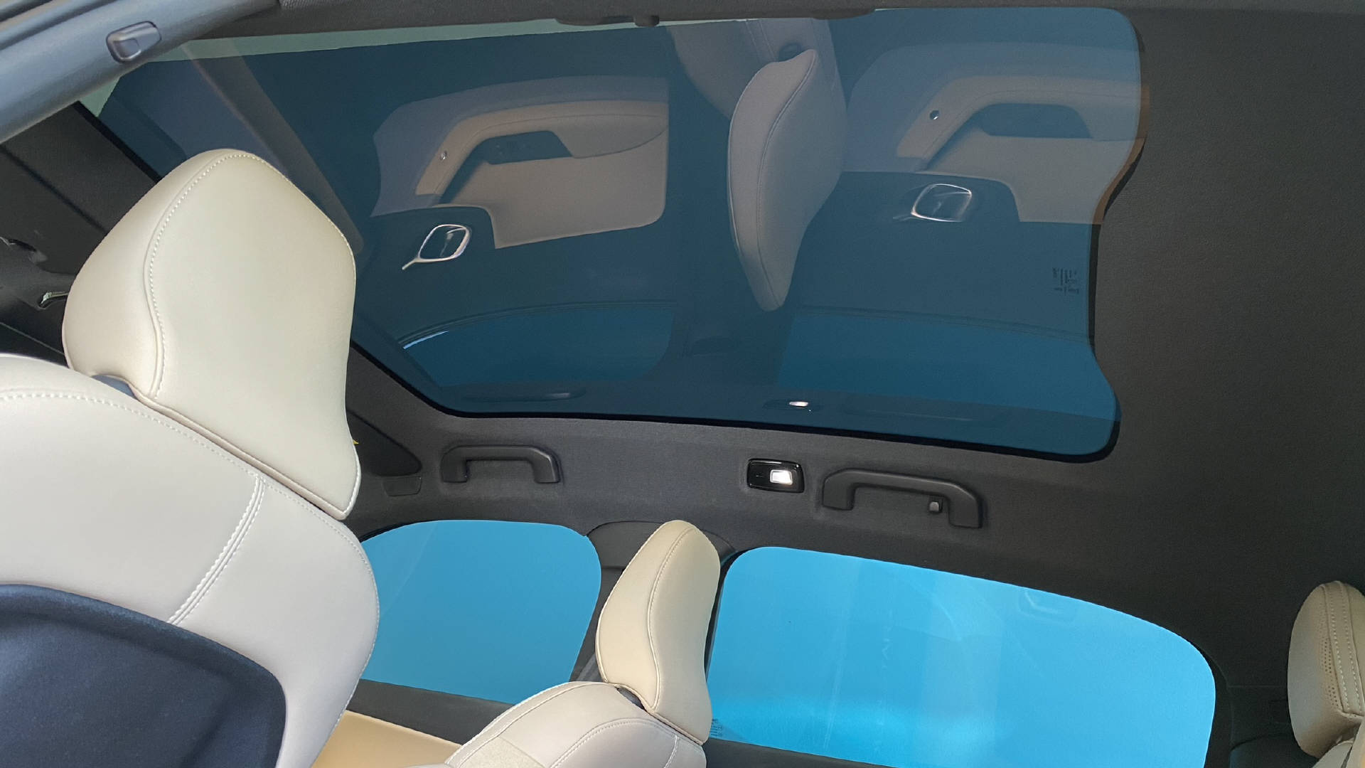 POLESTAR 2 Long Range Dual Motor 4x4-image-12