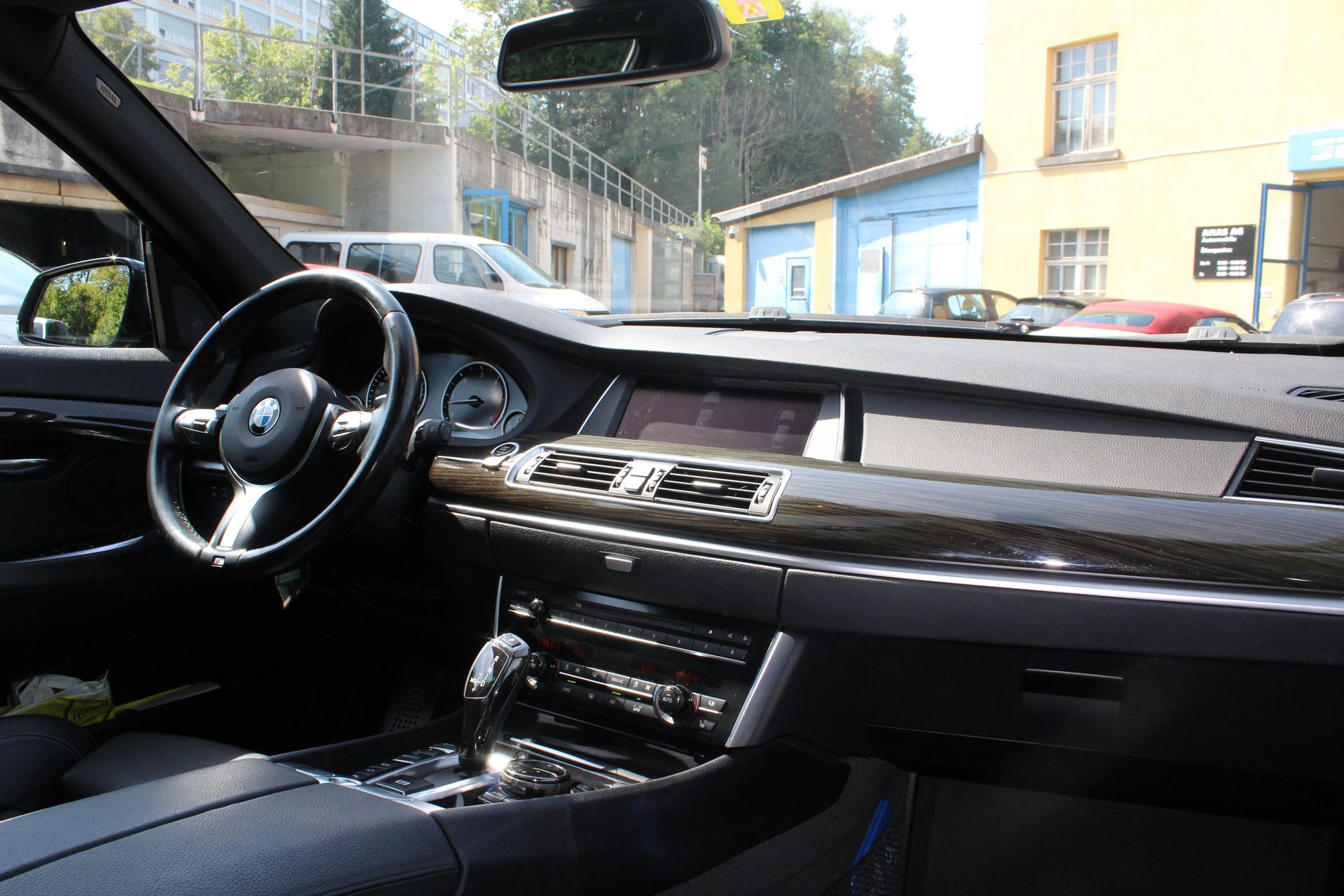 BMW 535d GT xDrive Luxury Line Steptronic-image-10