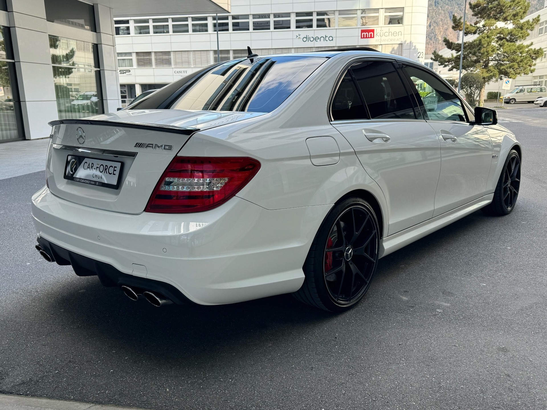 MERCEDES-BENZ C 63 AMG Avantgarde Edition 507 Speedshift MCT-image-5