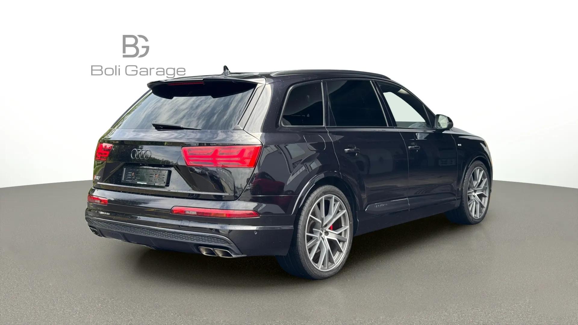 AUDI SQ7 4.0 TDI quattro tiptronic-image-8