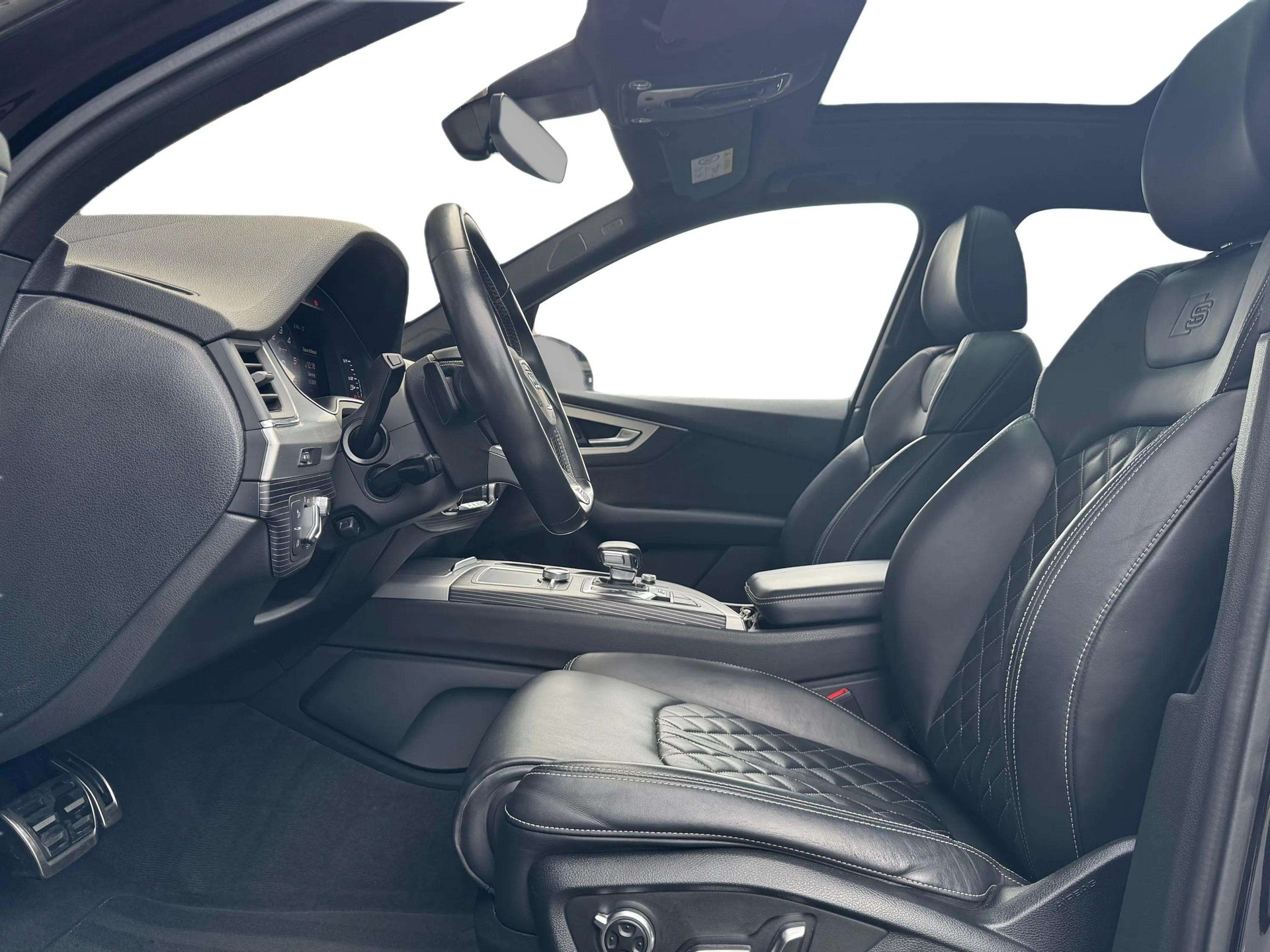 AUDI SQ7 4.0 TDI quattro tiptronic-image-14