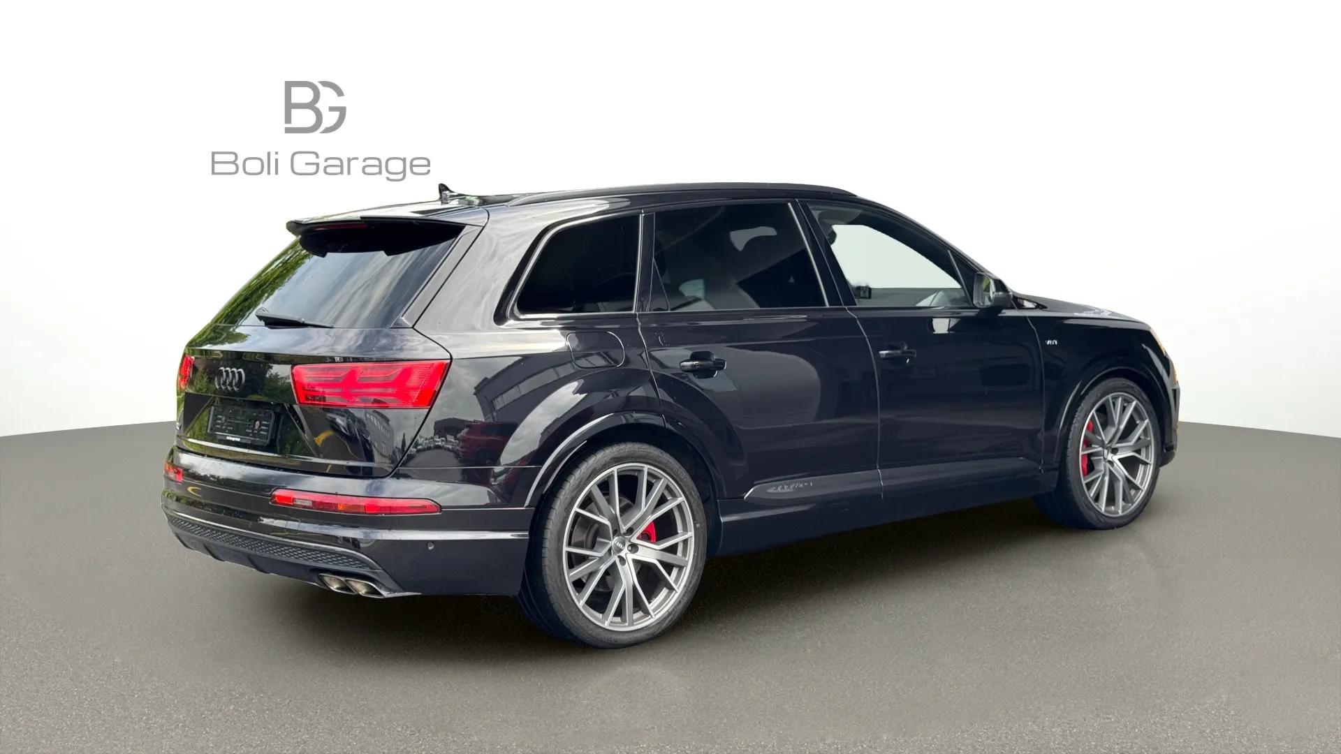 AUDI SQ7 4.0 TDI quattro tiptronic-image-9
