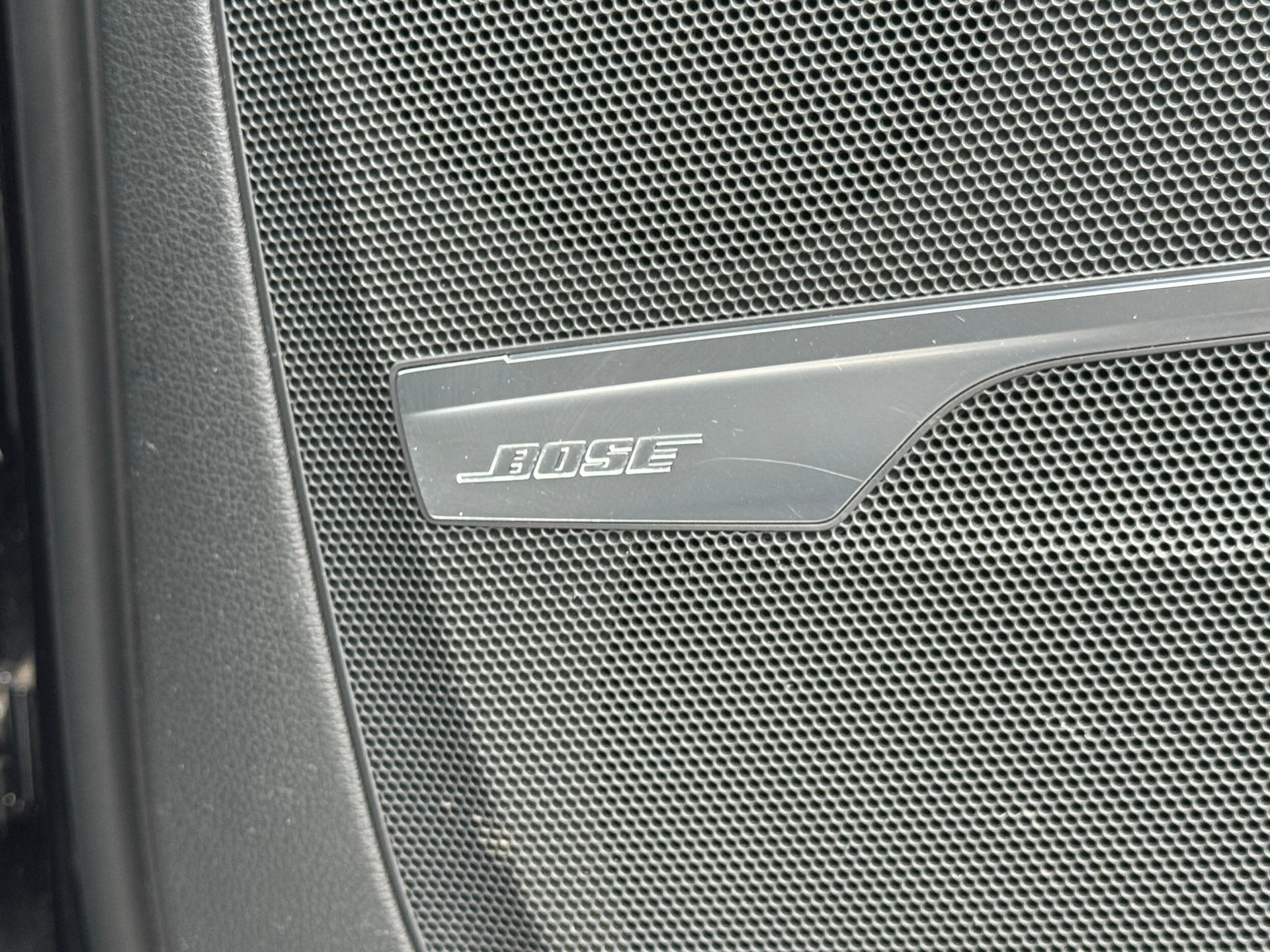 AUDI SQ7 4.0 TDI quattro tiptronic-image-30