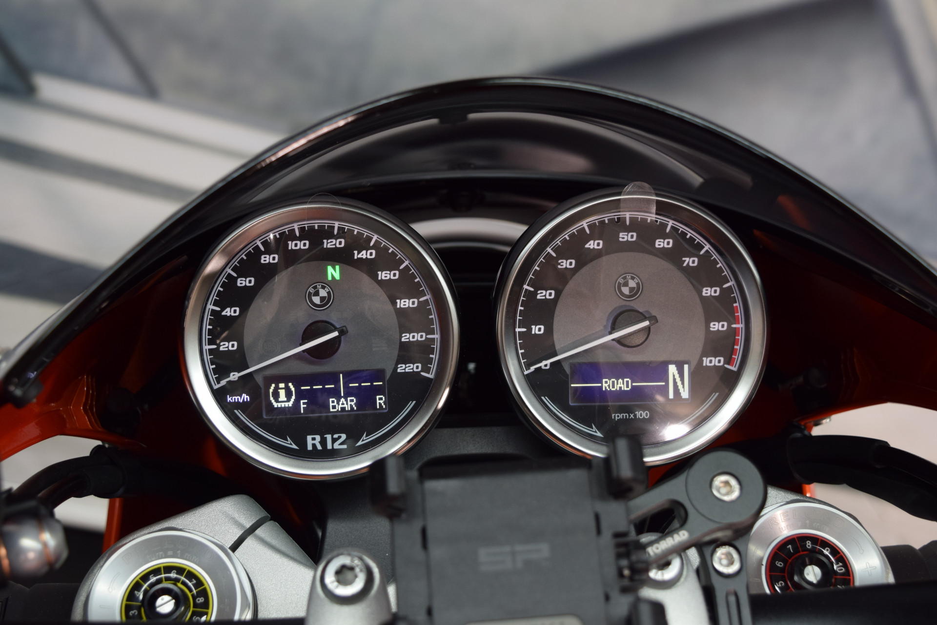 BMW R 12 nineT Sondermodell R12S-image-9