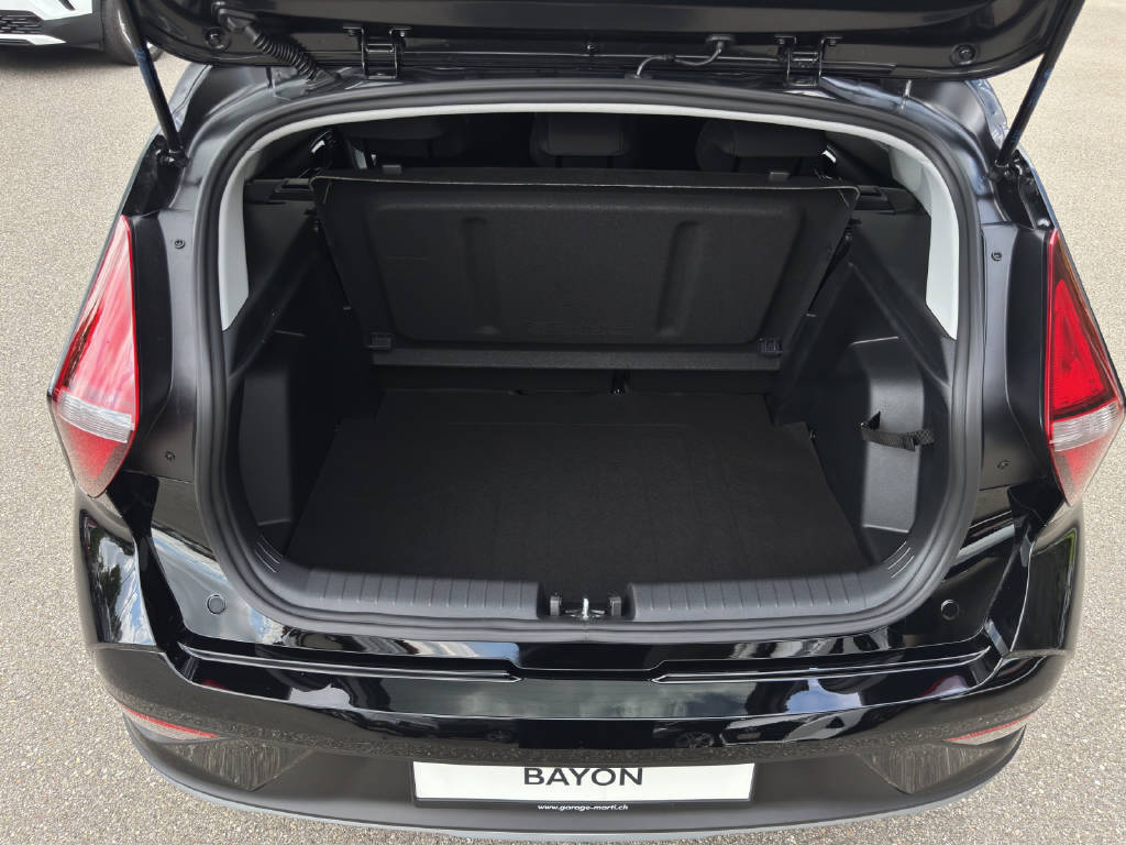 HYUNDAI BAYON 1.0 T-GDi 100 Amplia Safe Tec-image-9