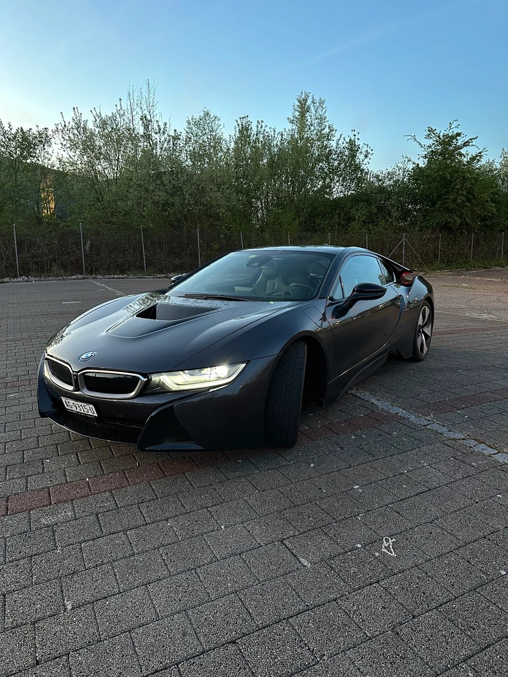 BMW i8 Coupé-image-4
