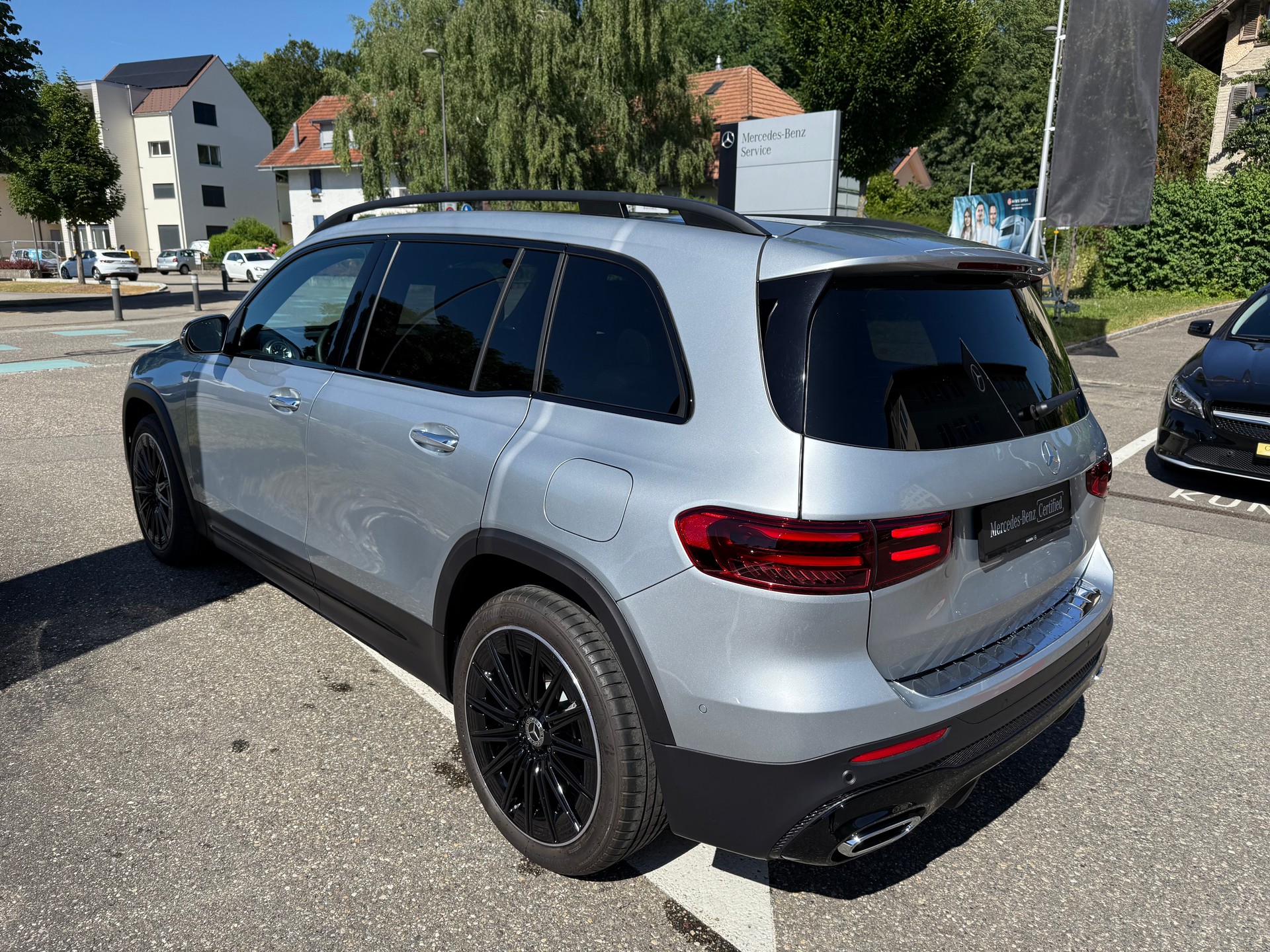 MERCEDES-BENZ GLB 220 4Matic 8G-Tronic-image-6