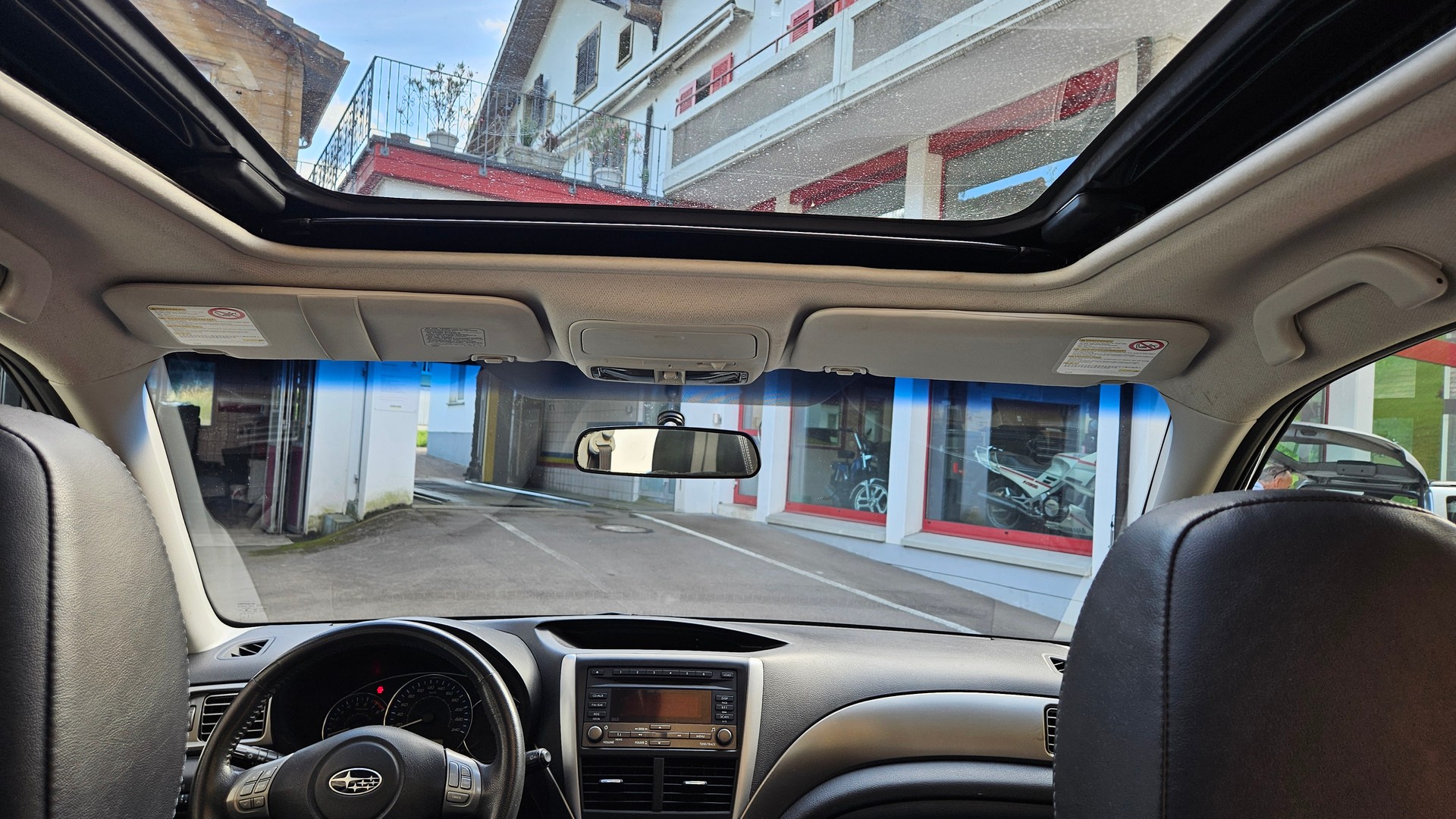 SUBARU Forester 2.0X Swiss Automatic-image-14