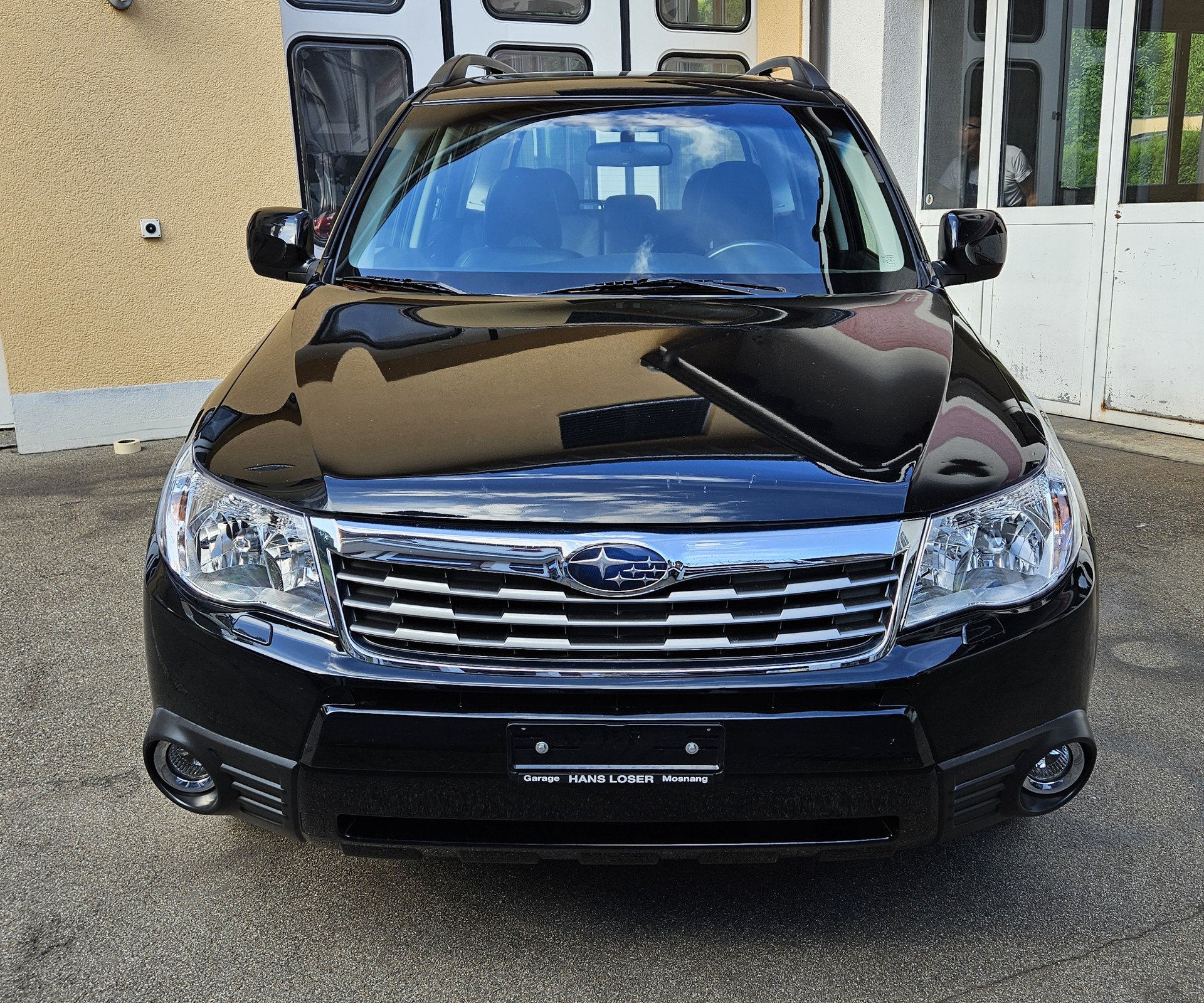 SUBARU Forester 2.0X Swiss Automatic-image-4
