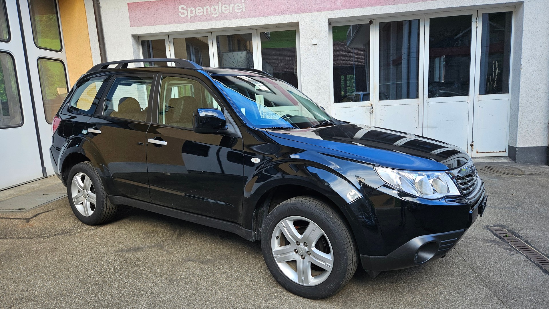SUBARU Forester 2.0X Swiss Automatic-image-9