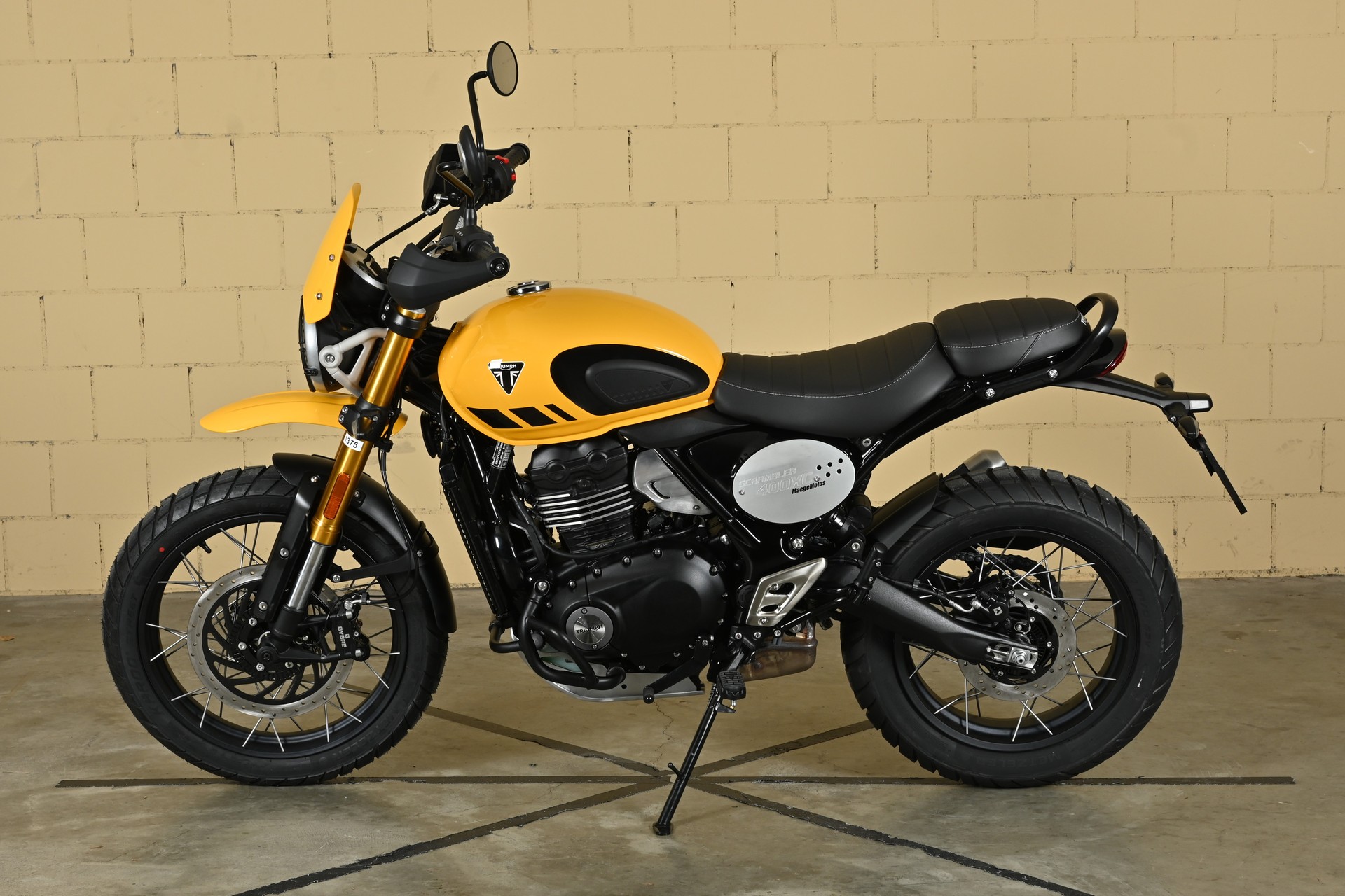 TRIUMPH 400 XC-image-2