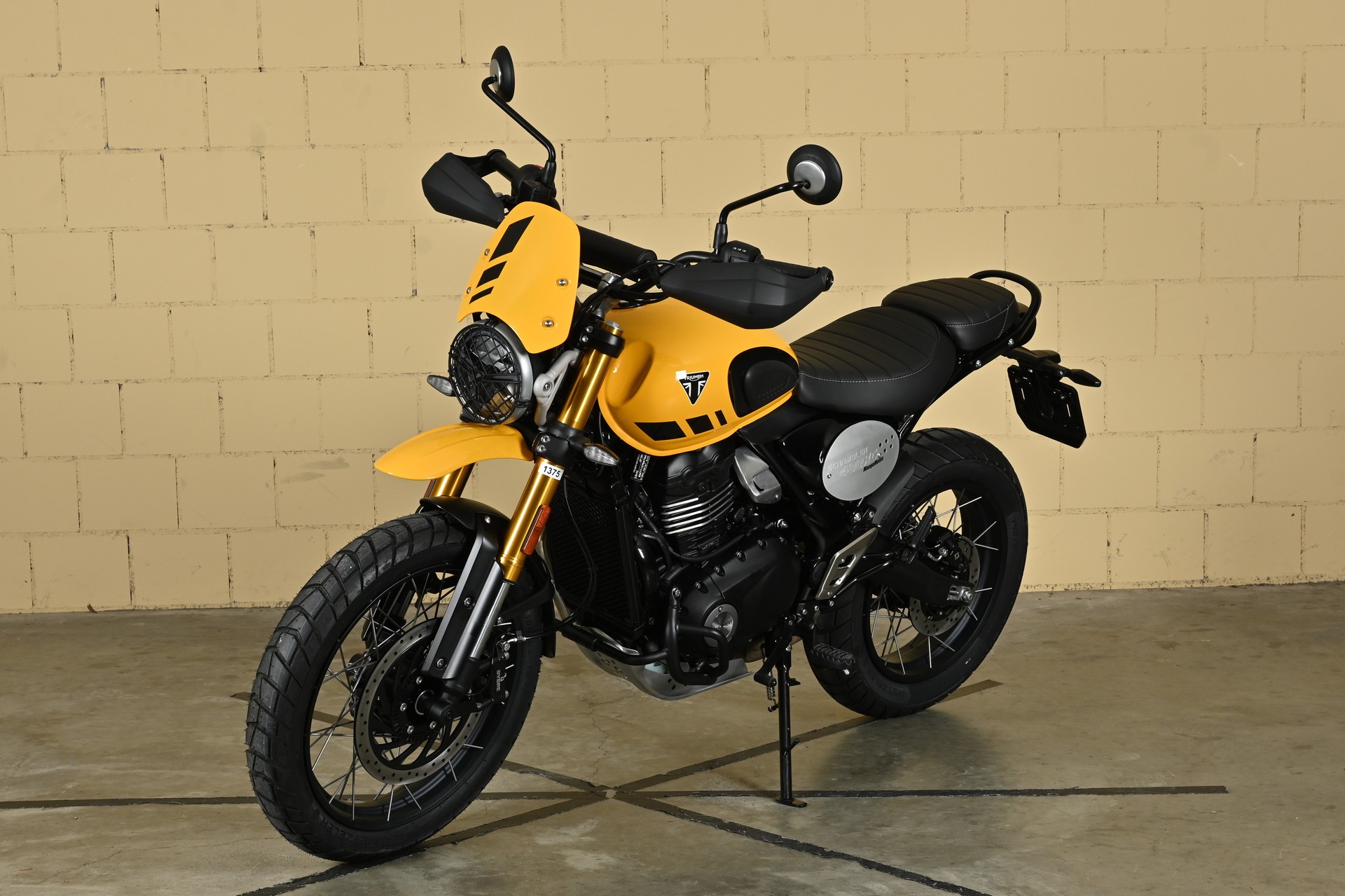 TRIUMPH 400 XC-image-3