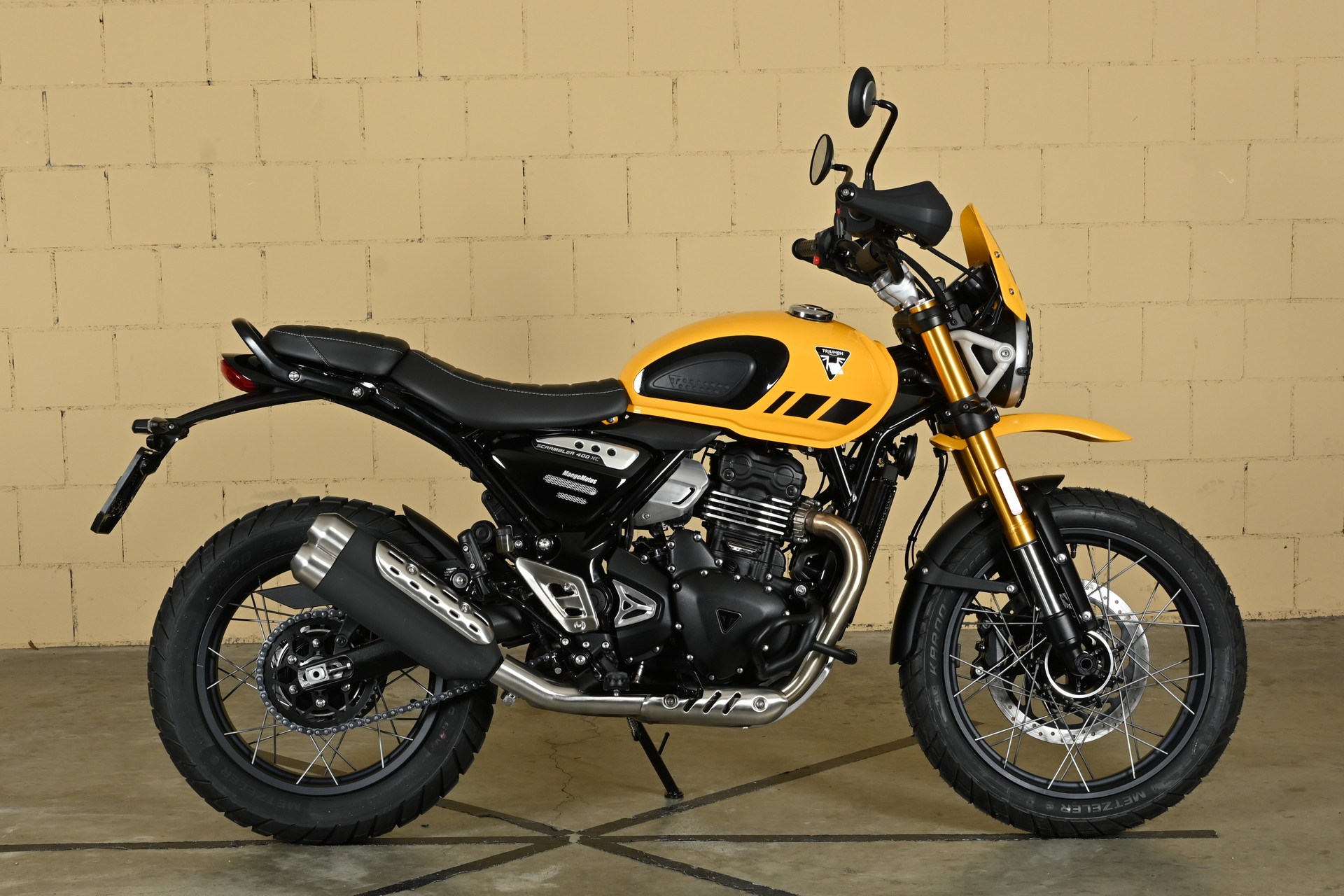 TRIUMPH 400 XC-image-0