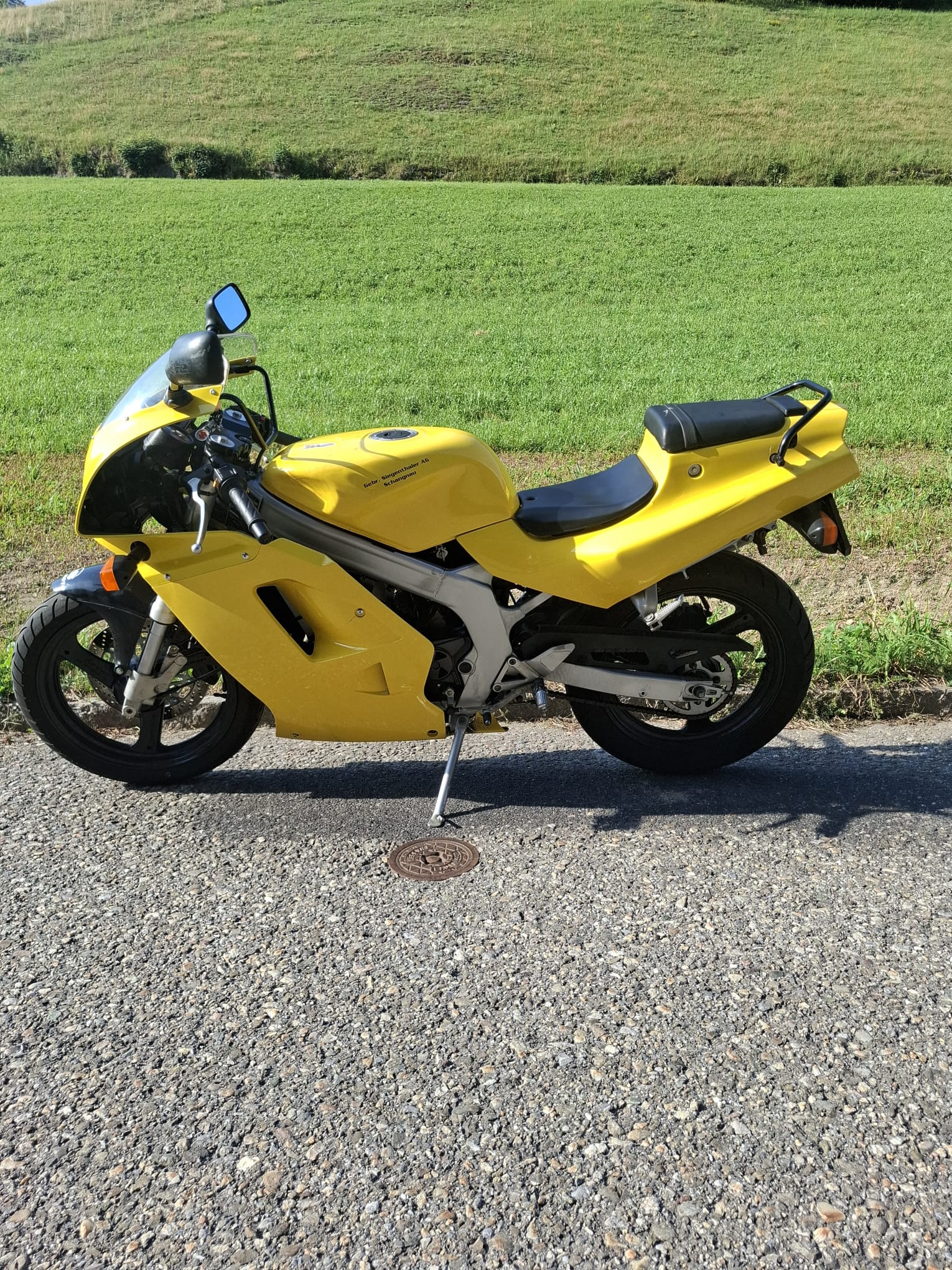 SUZUKI RG 125 F Gamma-image-2