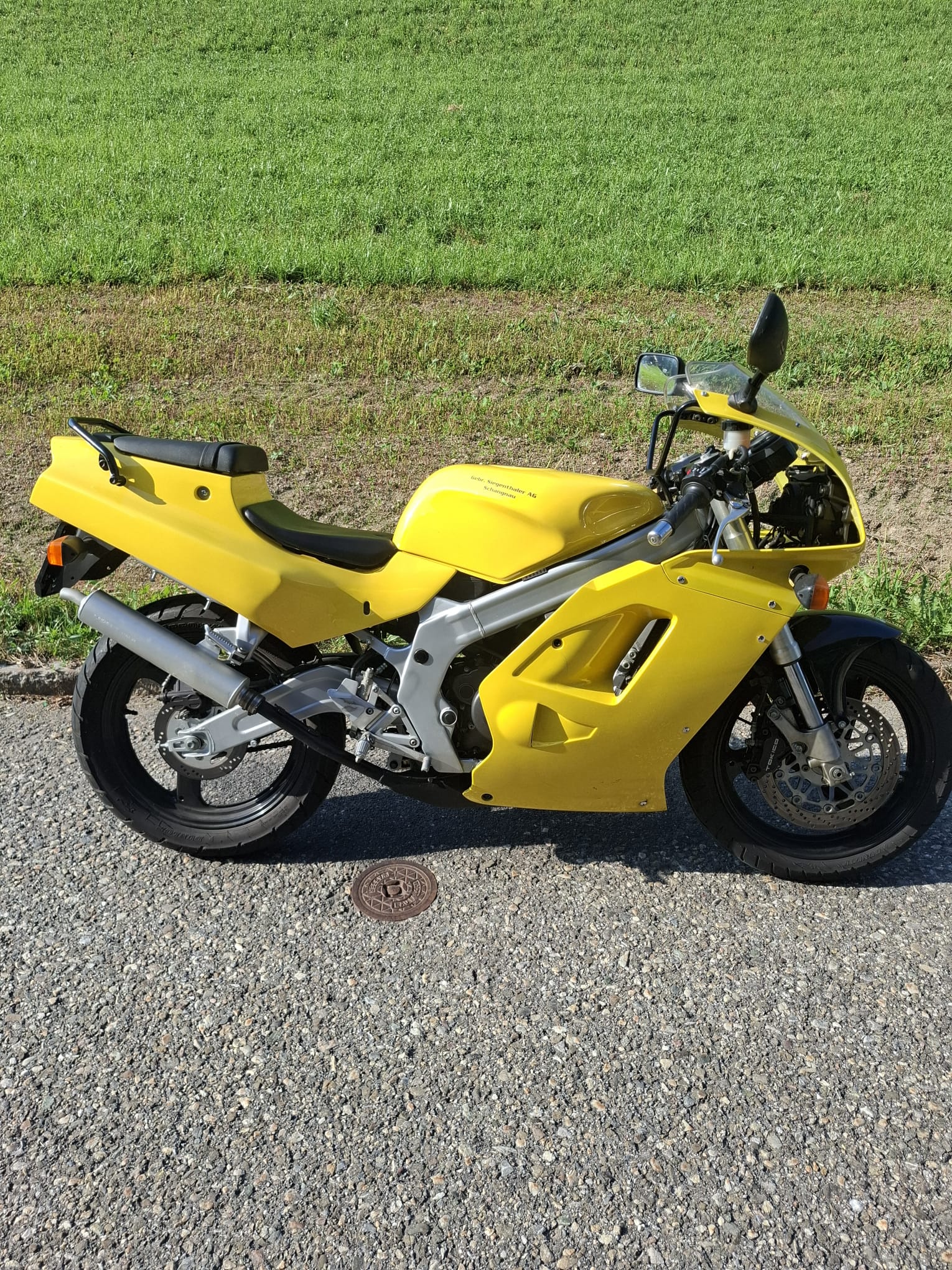 SUZUKI RG 125 F Gamma