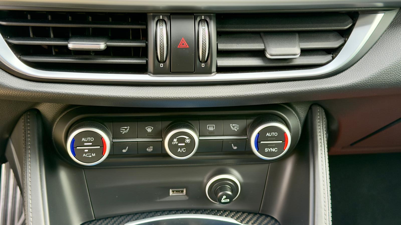 ALFA ROMEO Stelvio 2.9 V6 Quadrifoglio Q4 Automatic-image-15