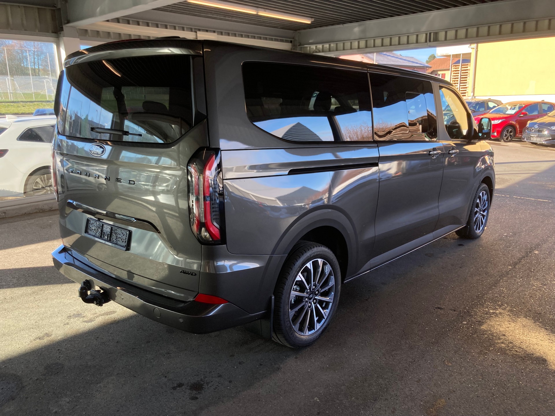 FORD Tourneo Bus 320 L2H1 TitaniumX Automat 4x4-image-3
