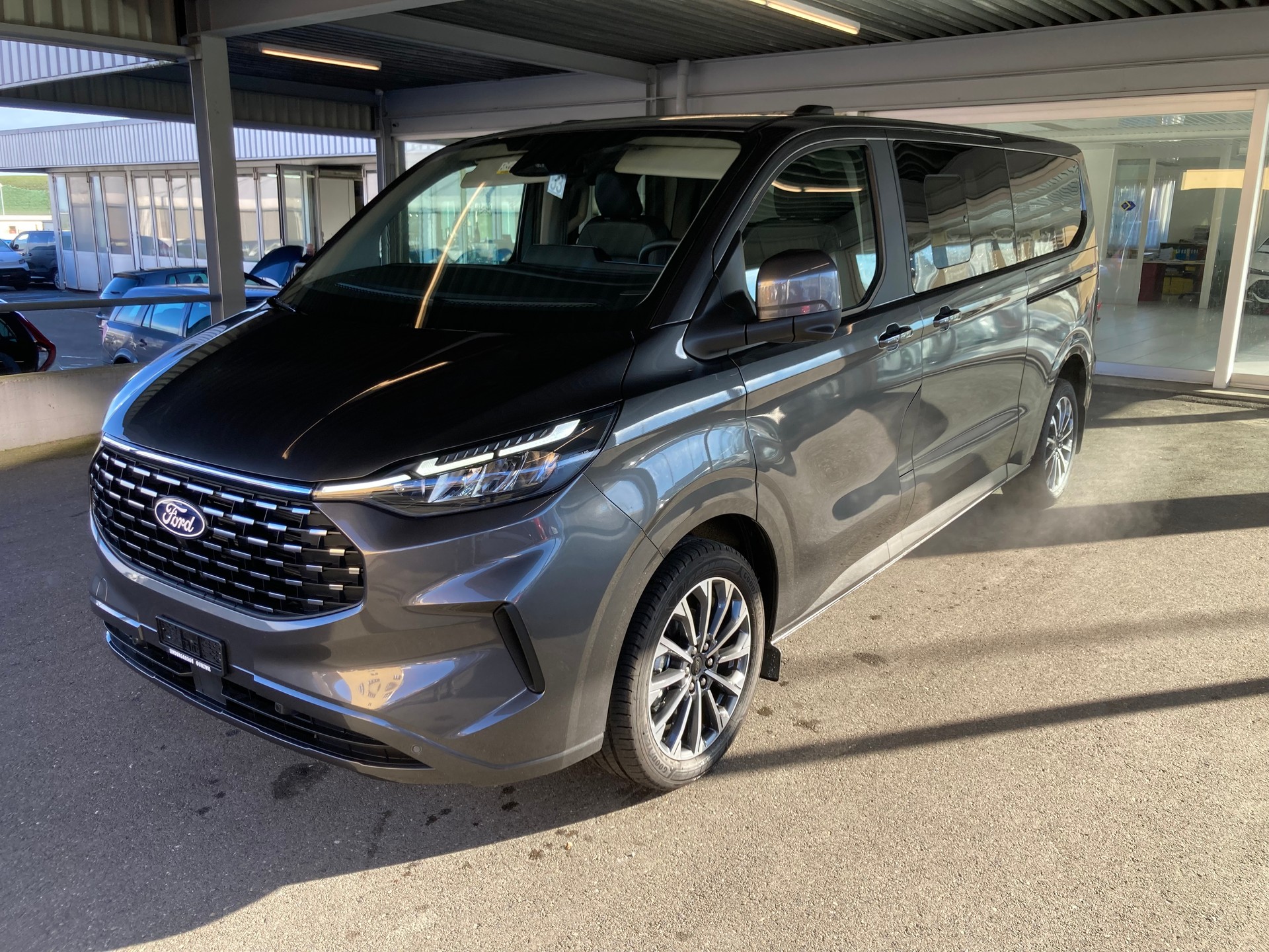 FORD Tourneo Bus 320 L2H1 TitaniumX Automat 4x4