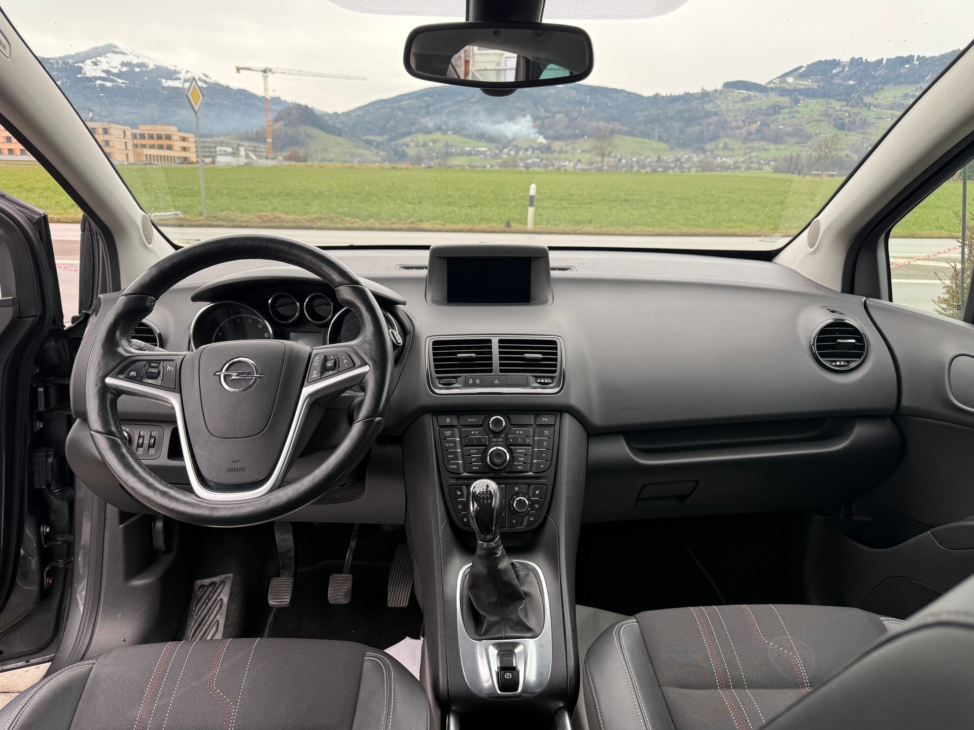 OPEL Meriva 1.4 TP Active Edition-image-11