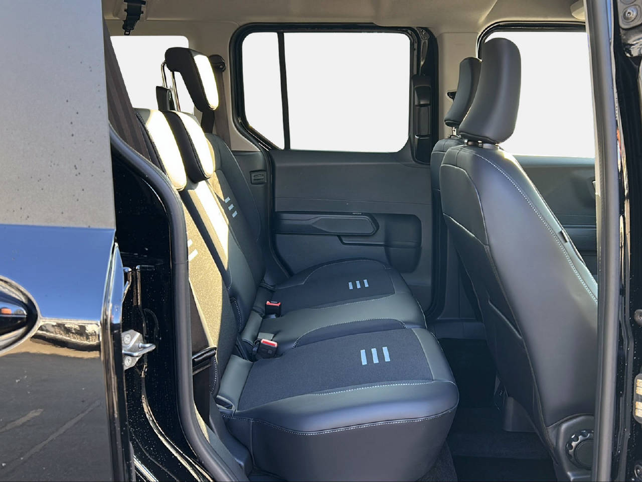 FORD TOURNEO COURIERier 1.0 EcoBoost Active-image-12