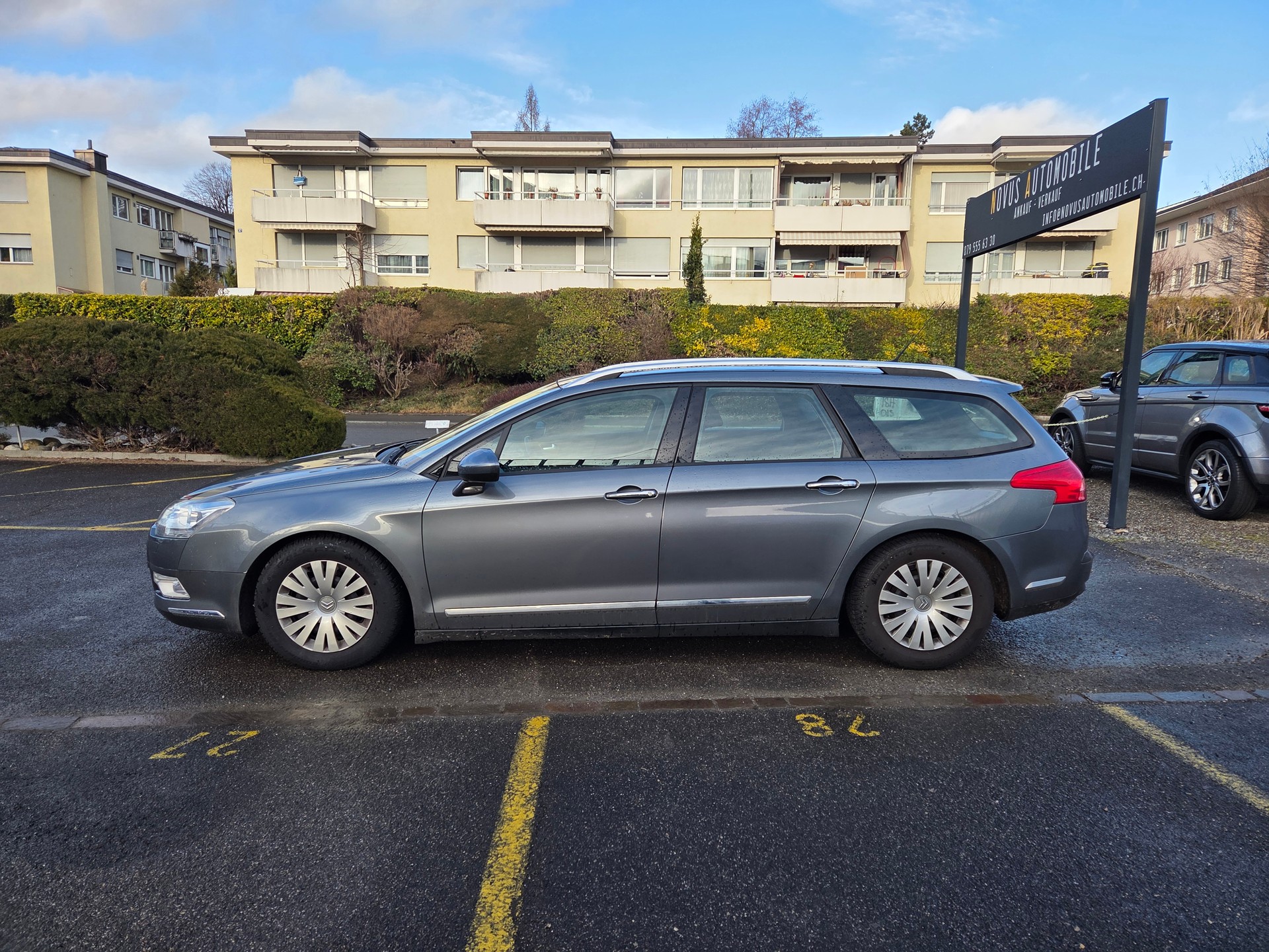 CITROEN C5-showroom-element-1