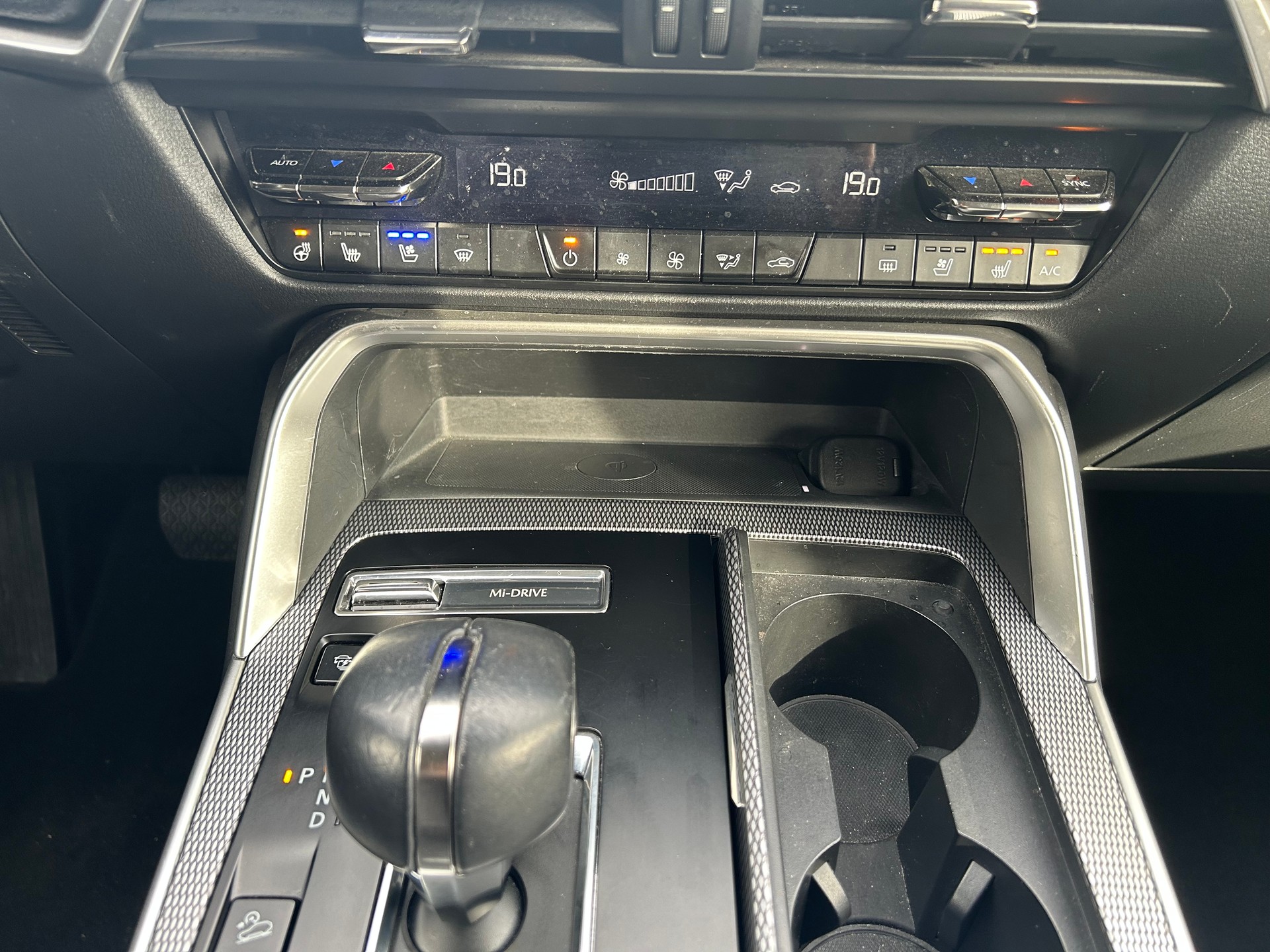 MAZDA CX-60 e-Skyactiv PHEV 327 AWD Homura-image-11