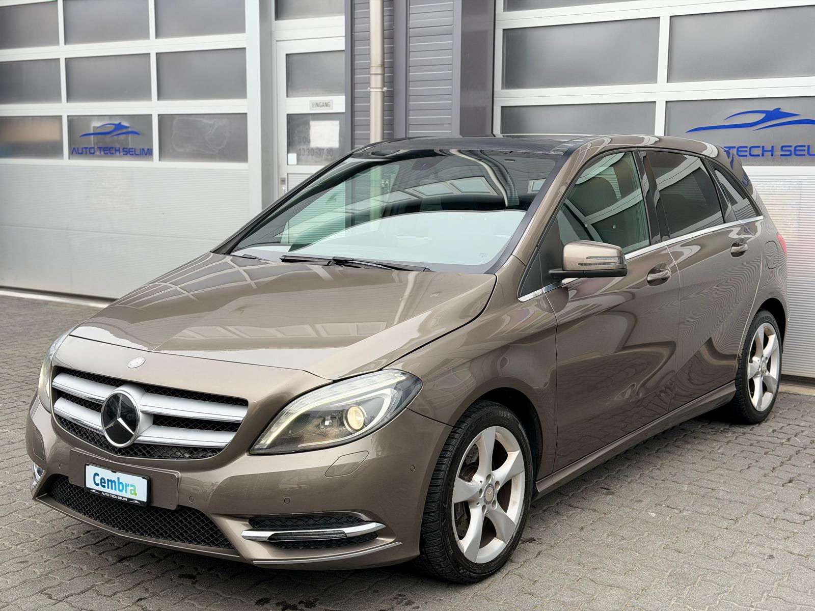 MERCEDES-BENZ B 220 4Matic 7G-DCT-showroom-element-2
