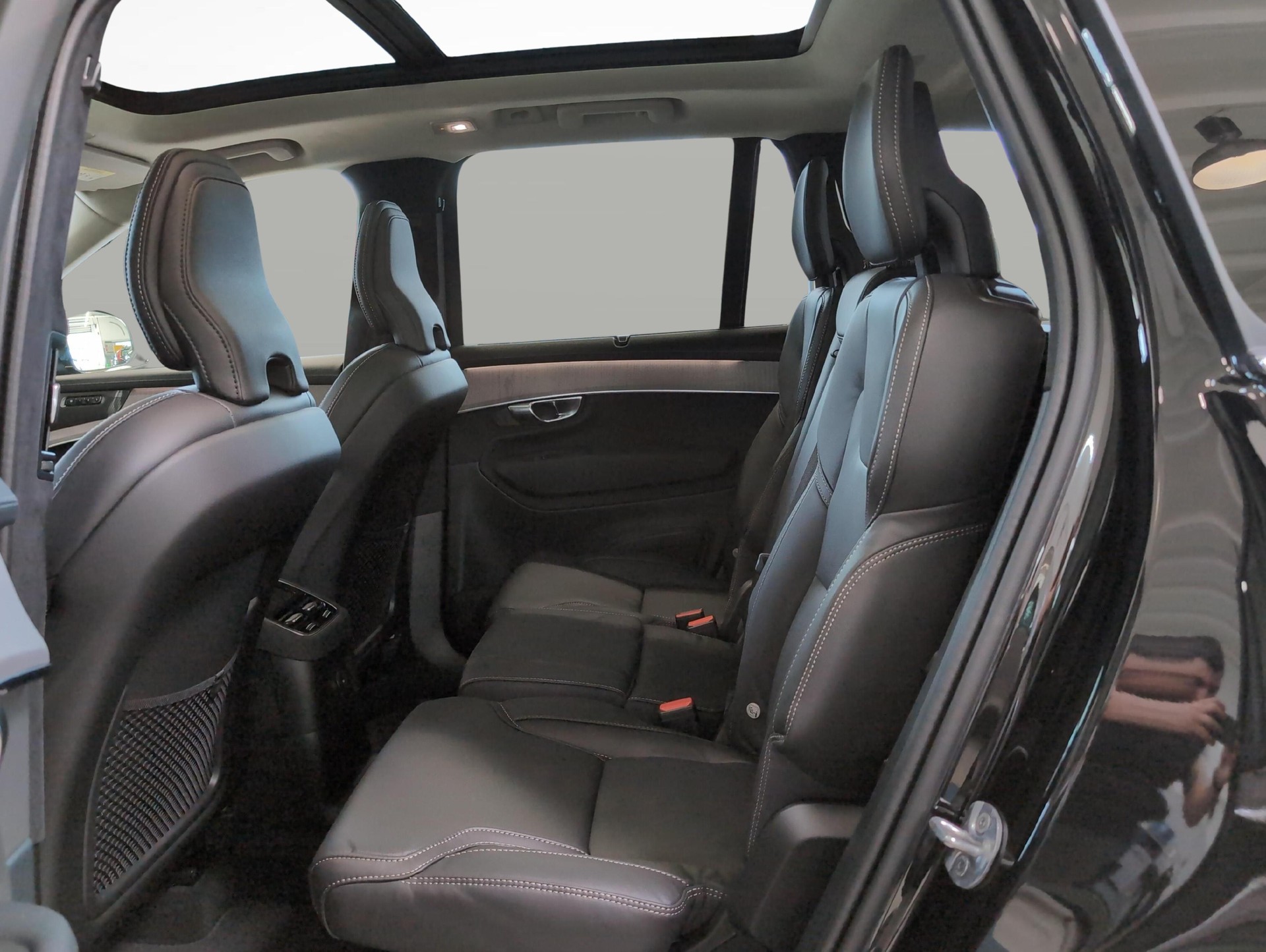VOLVO XC90 2.0 T8 TE Ultra Bright eAWD-image-10