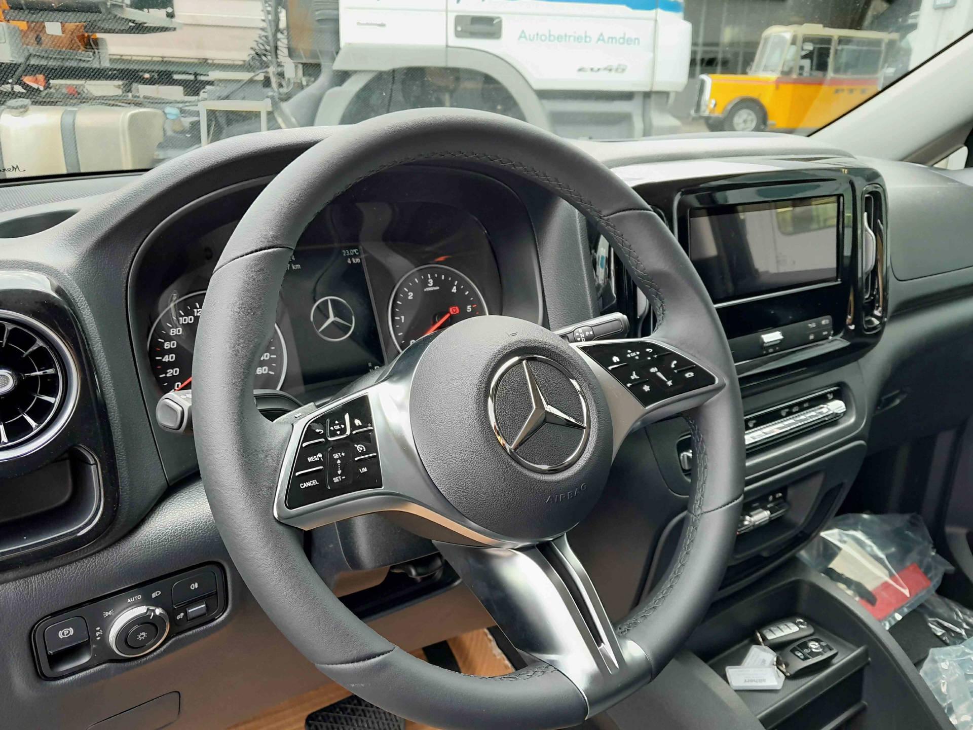 MERCEDES-BENZ VVito 116 CDI KB L 4x4 Family-image-8