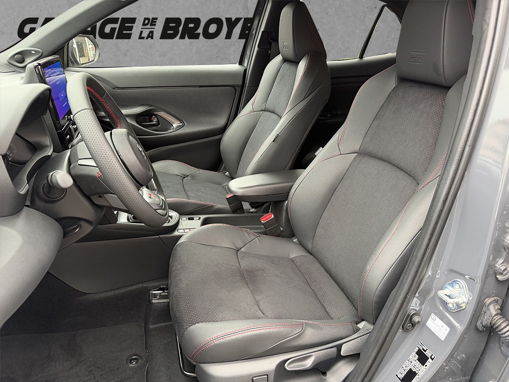 TOYOTA Yaris Cross 1.5 VVT-i HSD GR Sport 10 ans de garantie-image-8