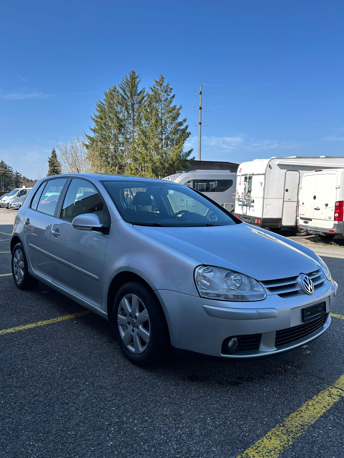 VW Golf 1.9 TDI Comfortline 4Motion-image-3