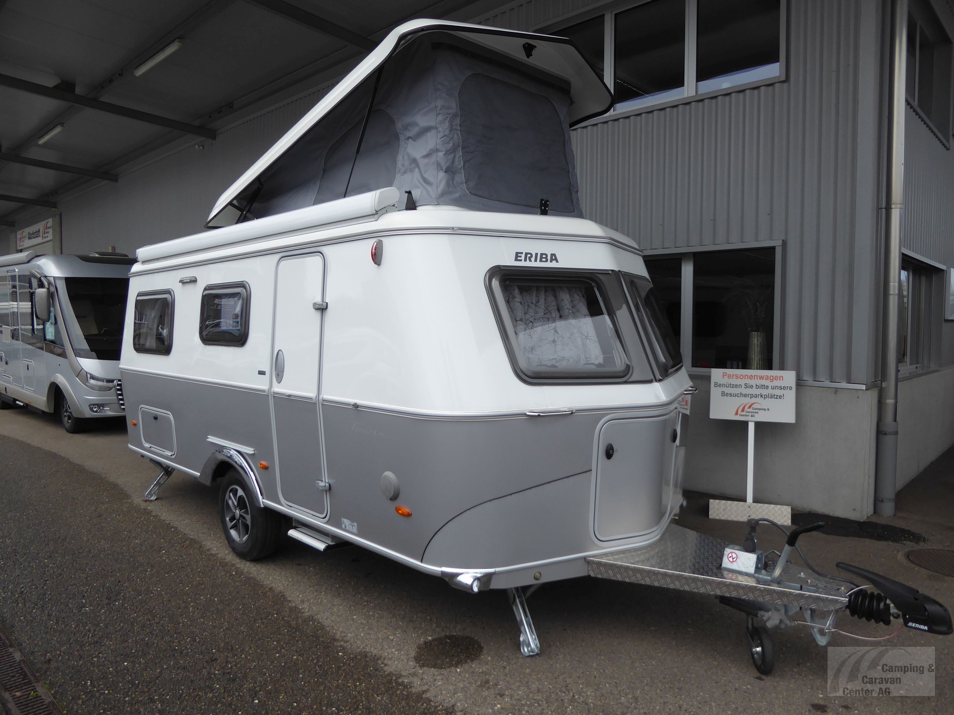 ERIBA Touring 642 Edition Urban-showroom-element-3