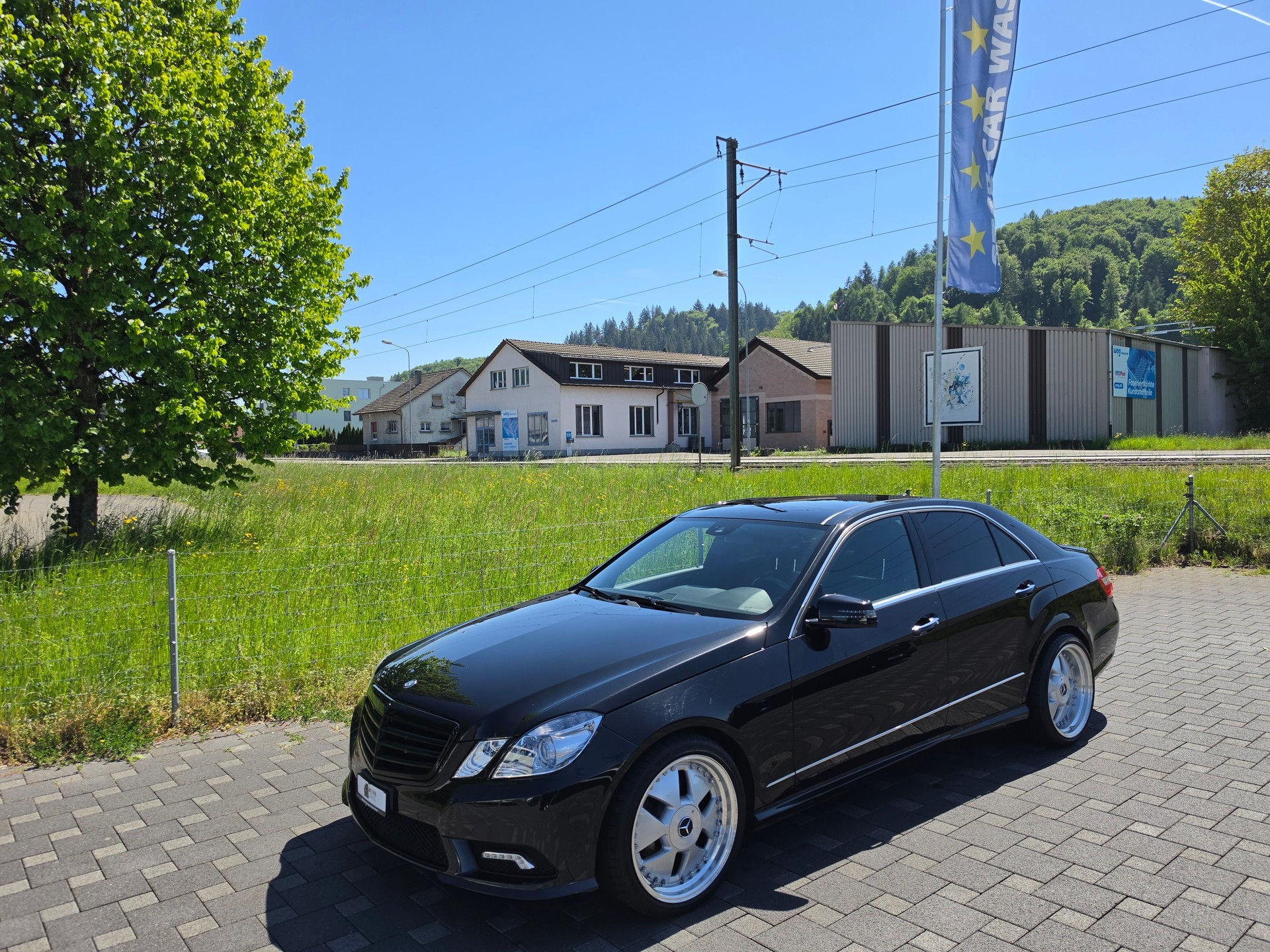 MERCEDES-BENZ E 350 CGI BlueEfficiency Avantgarde 7G-Tronic