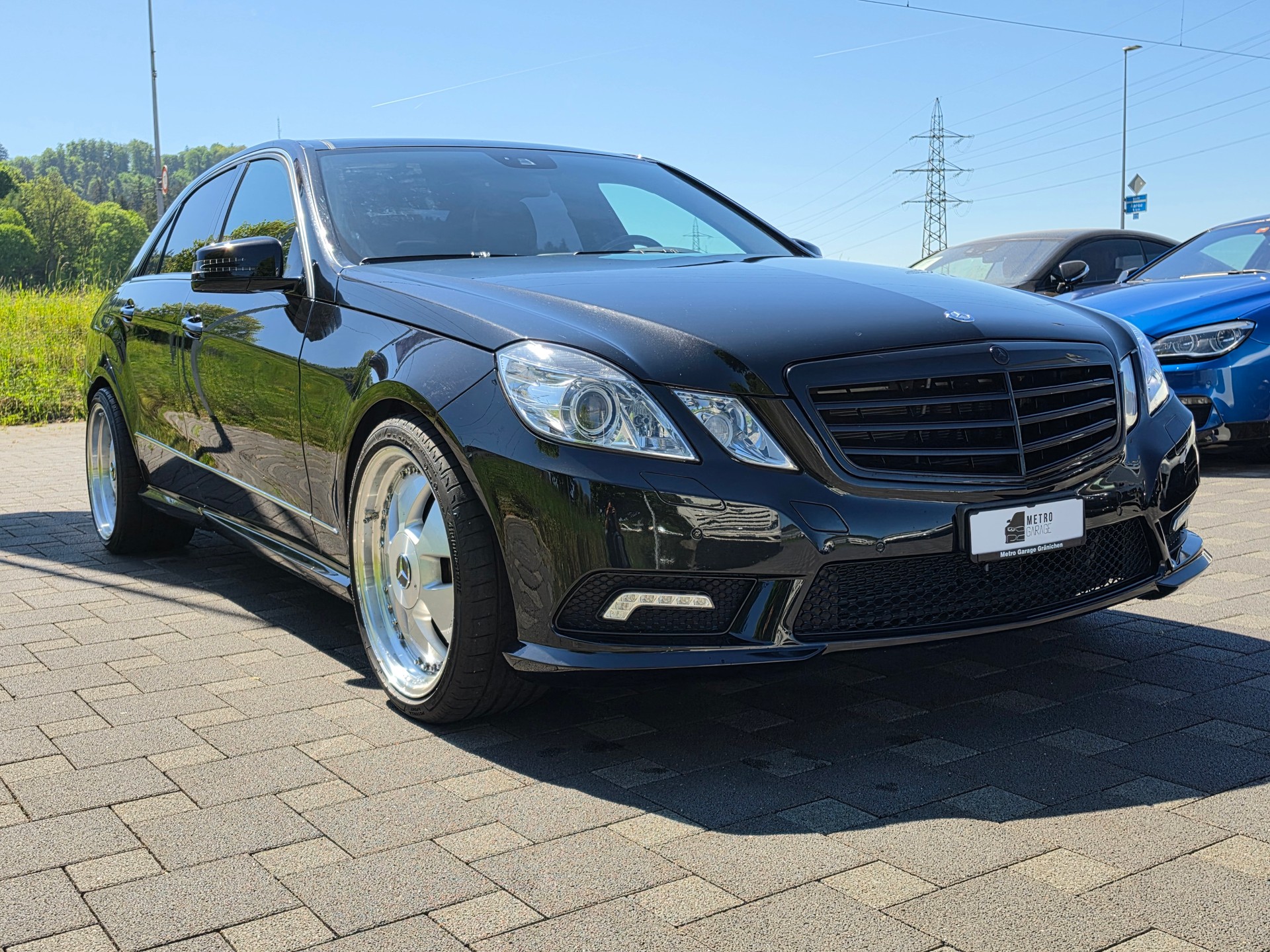 MERCEDES-BENZ E 350 CGI BlueEfficiency Avantgarde 7G-Tronic-image-10