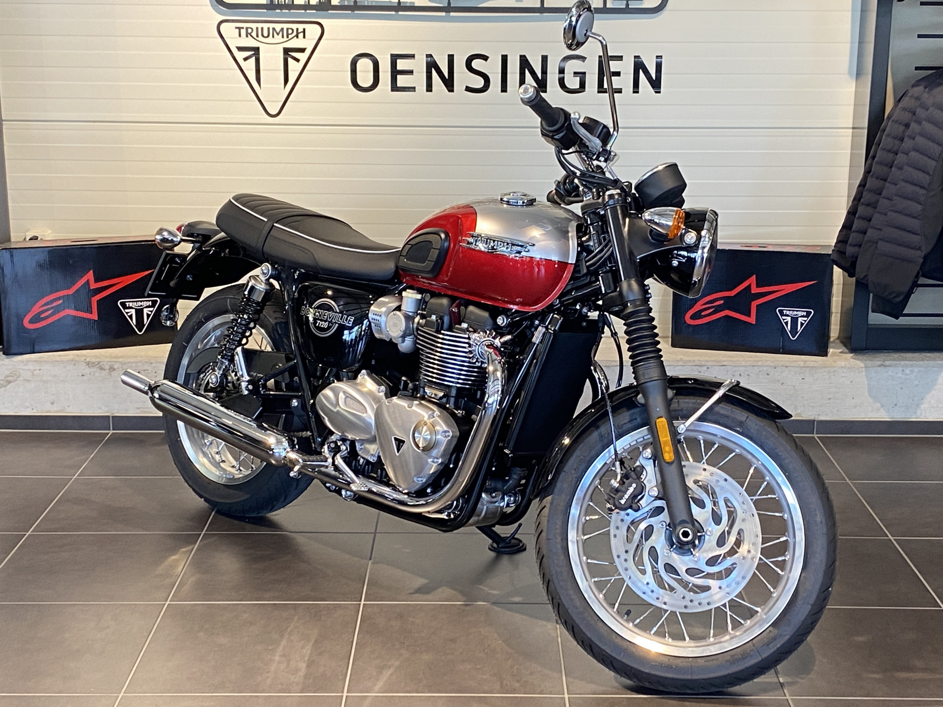 TRIUMPH Bonneville T120 (4.49 % Power Leasing - Gültig bis 30.06.2026)-image-2