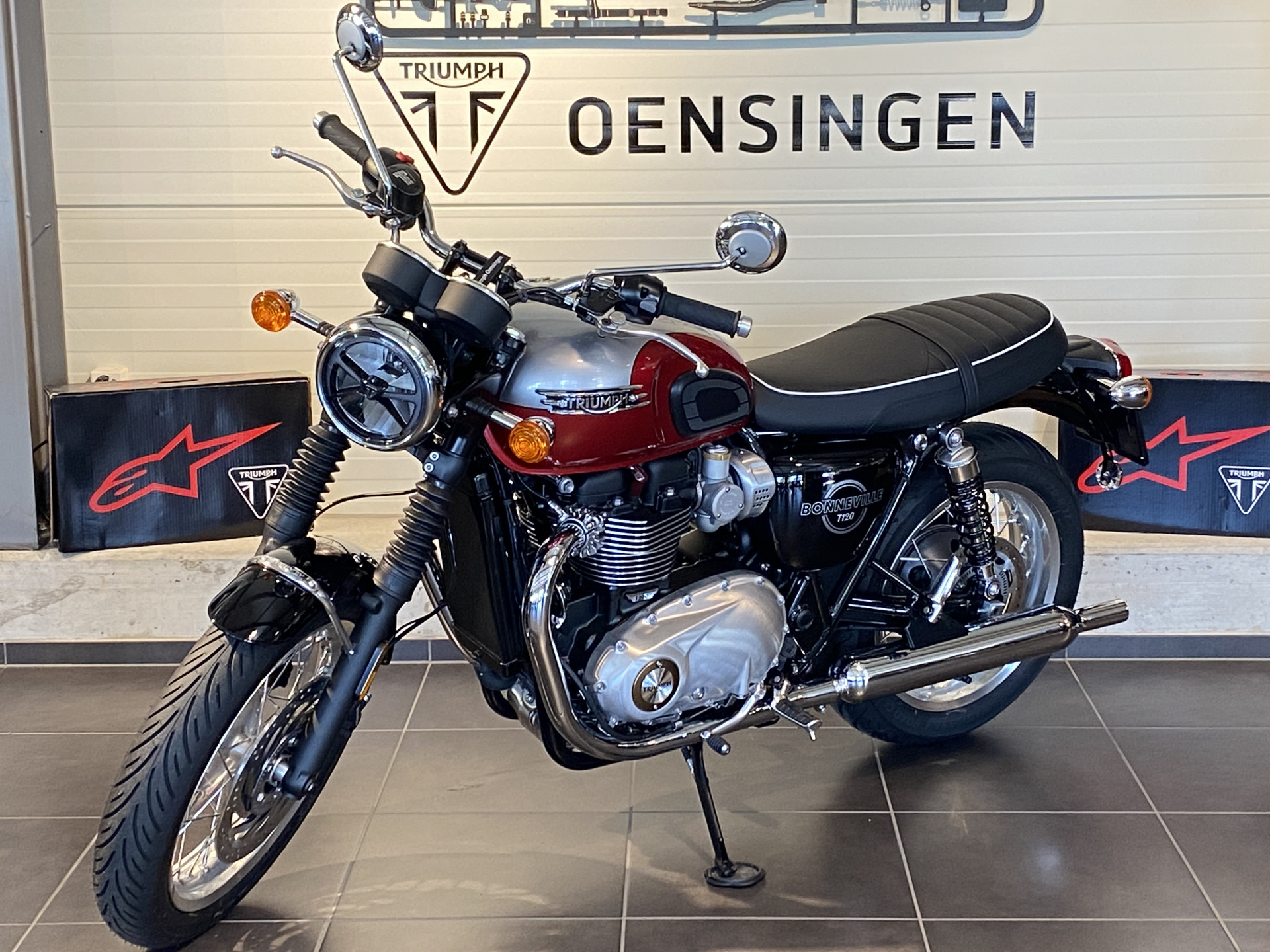 TRIUMPH Bonneville T120 (4.49 % Power Leasing - Gültig bis 30.06.2026)-image-1
