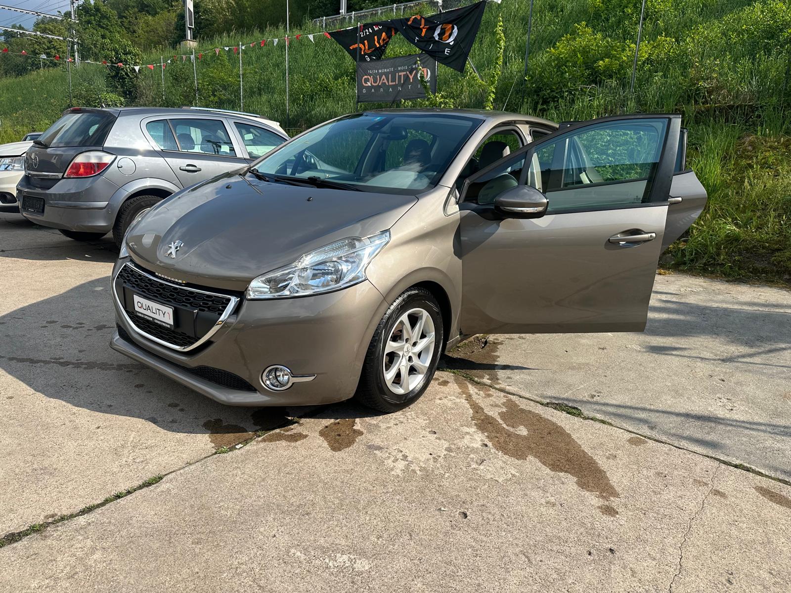PEUGEOT 208 1.4 VTI Active-image-3