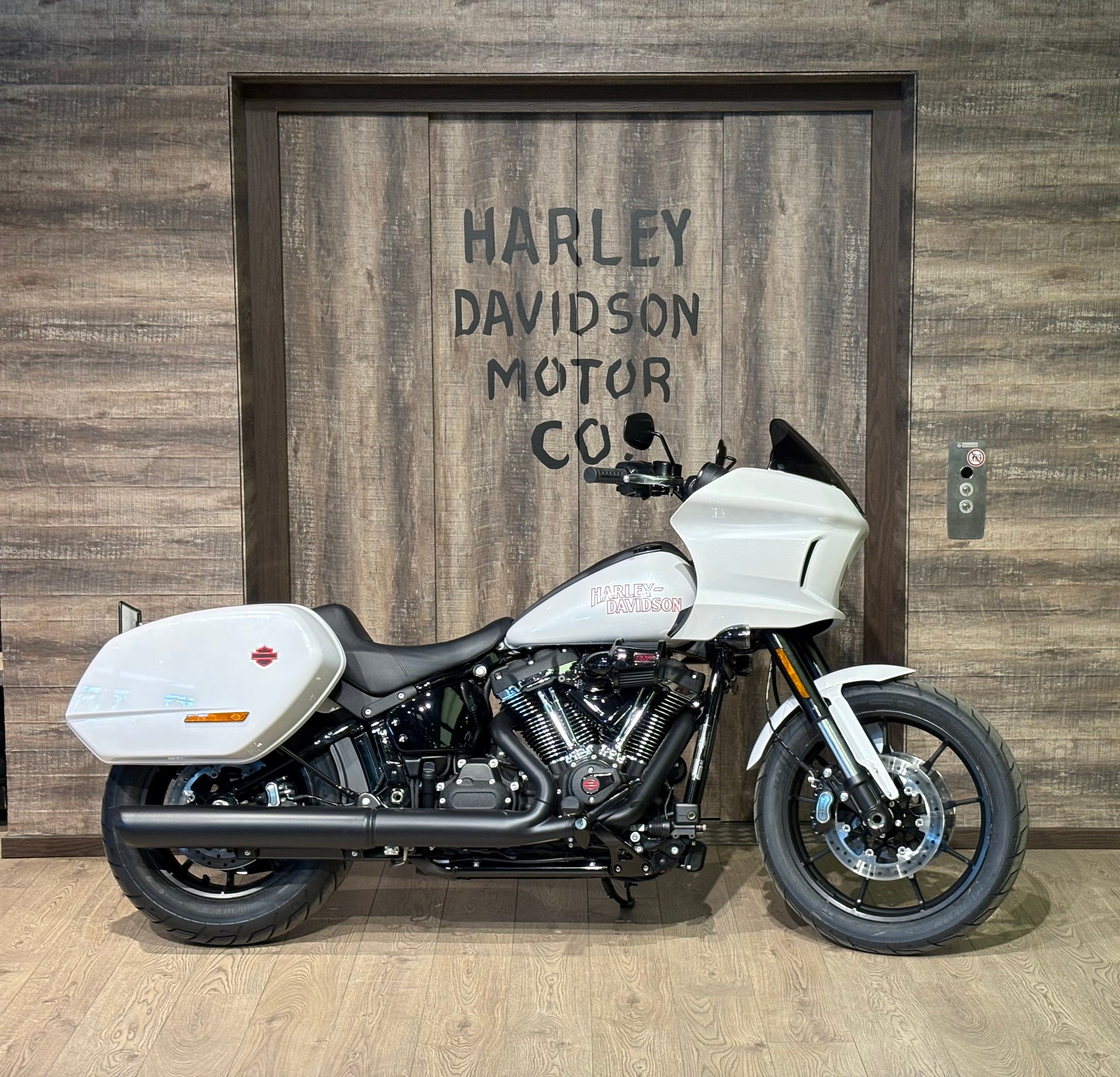 HARLEY-DAVIDSON FXLRST Low Rider ST 117-image-0