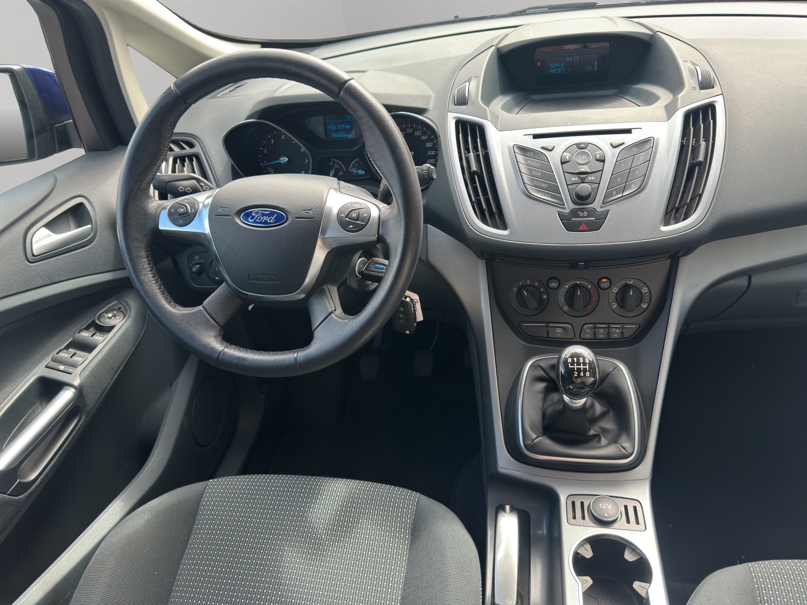 FORD Grand C-Max 1.0 SCTi Titanium-image-9