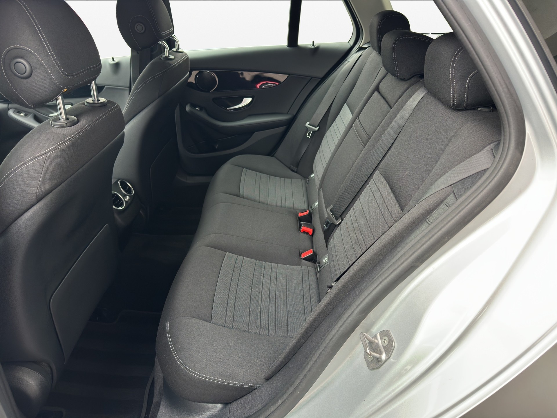MERCEDES-BENZ C 200 Swiss Star 4M 9G-Tronic-image-14