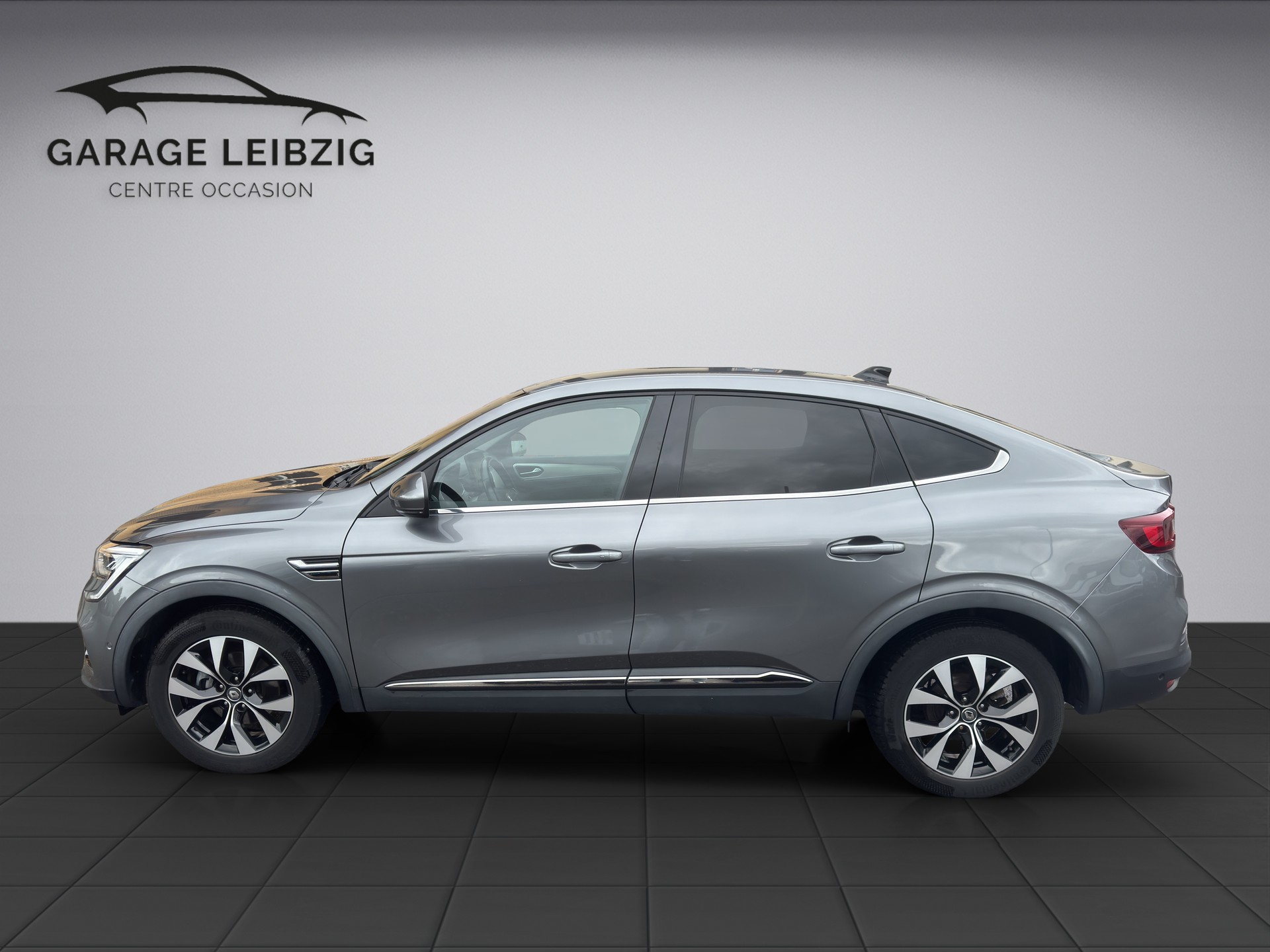 RENAULT Arkana 1.6 E-Tech Intens-image-1