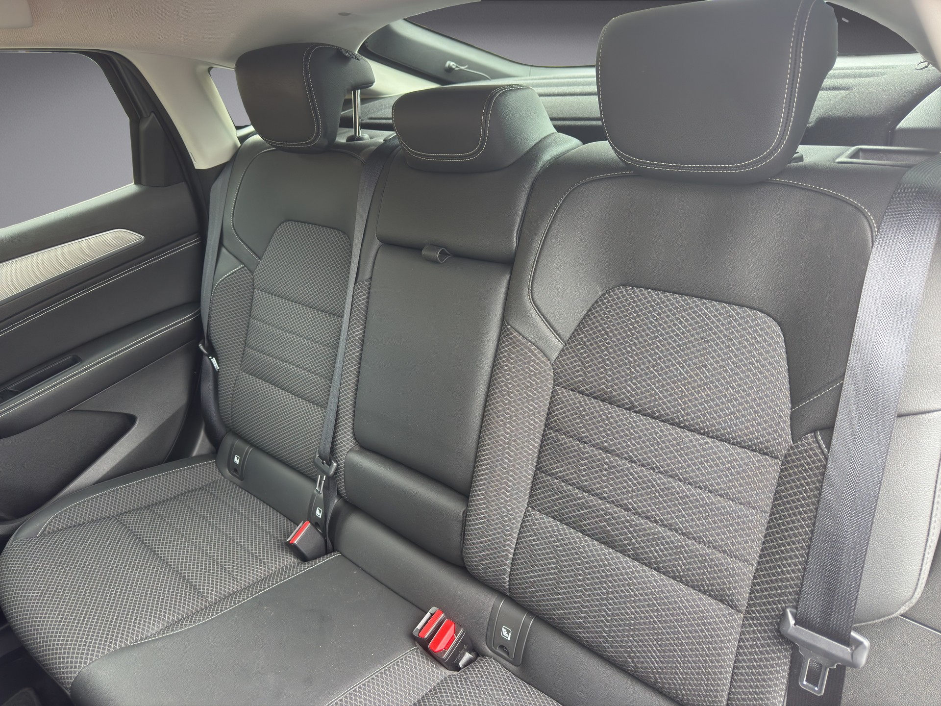 RENAULT Arkana 1.6 E-Tech Intens-image-13