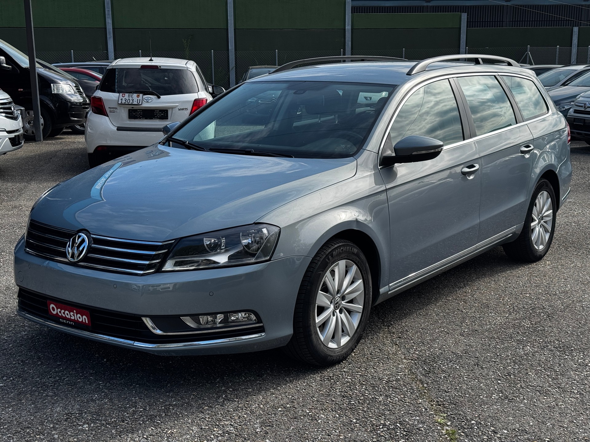 VW Passat Variant 2.0 TDI BMT Highline 4M-image-2