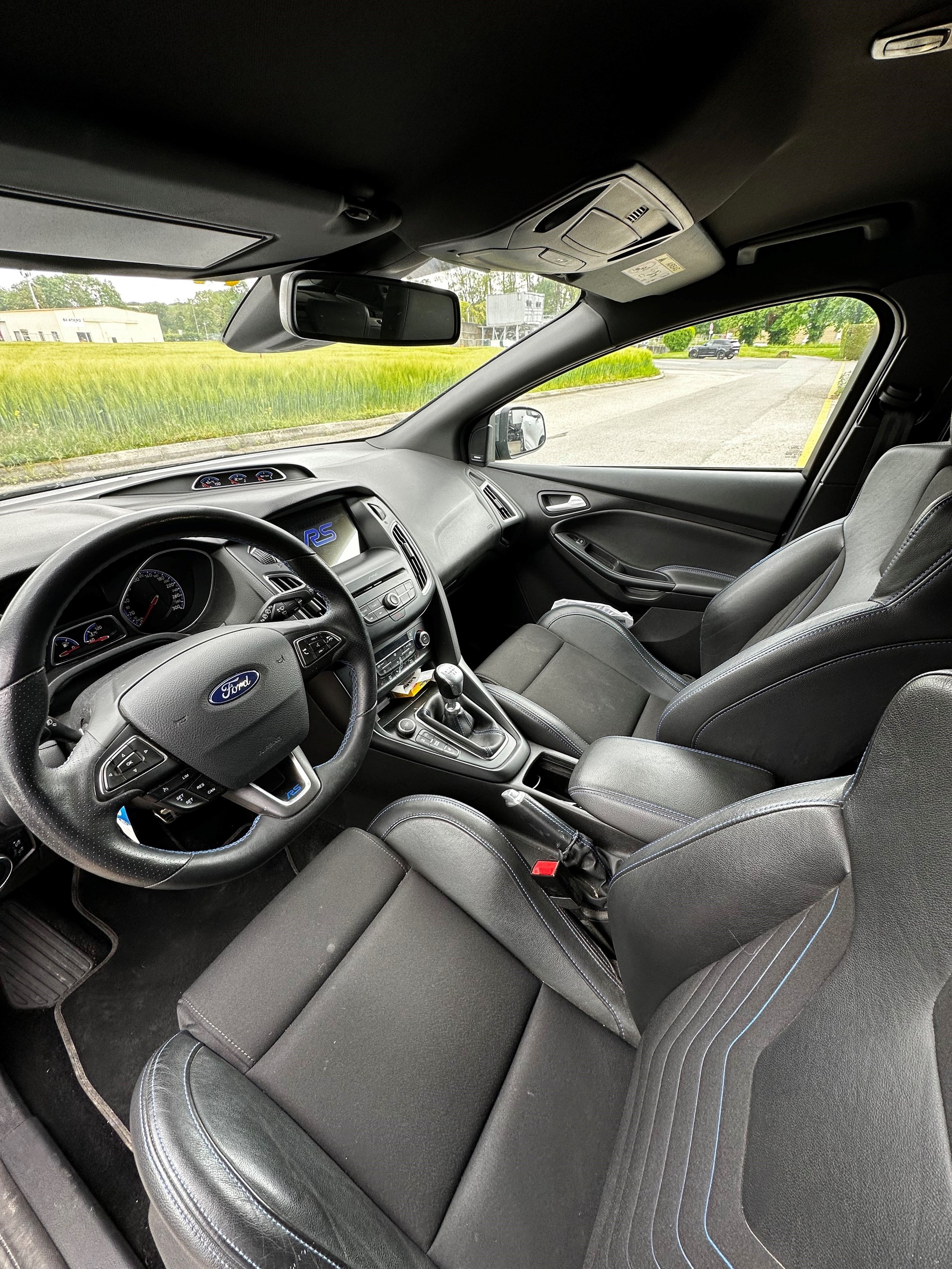 FORD Focus 2.3 EcoBoost RS AWD-image-4
