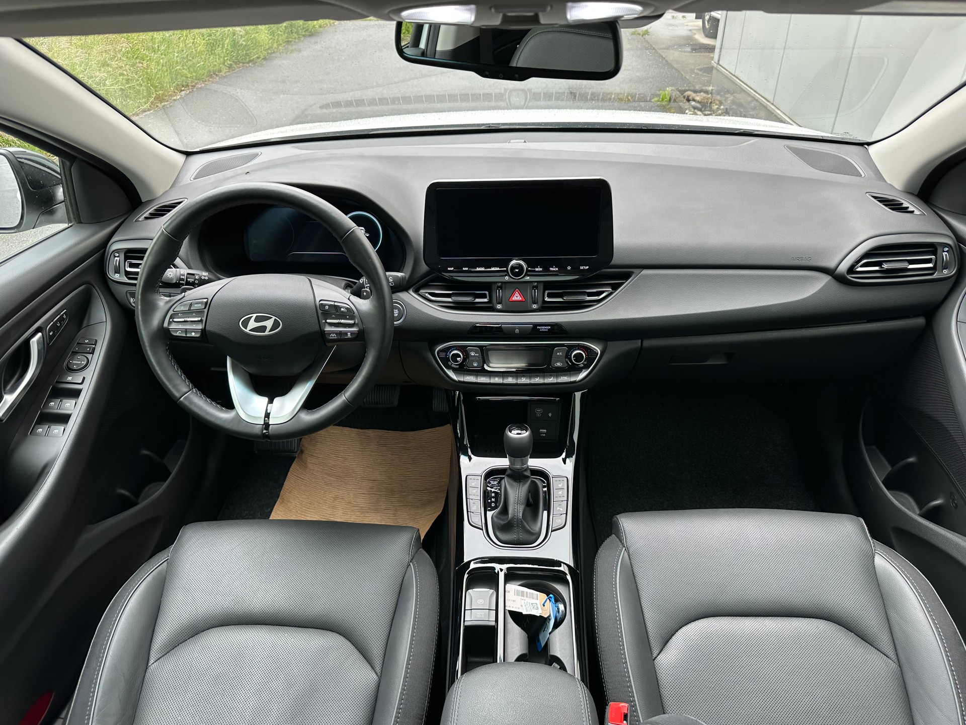HYUNDAI i30 1.5 T-GDi Vertex 48V MH DCT-image-4