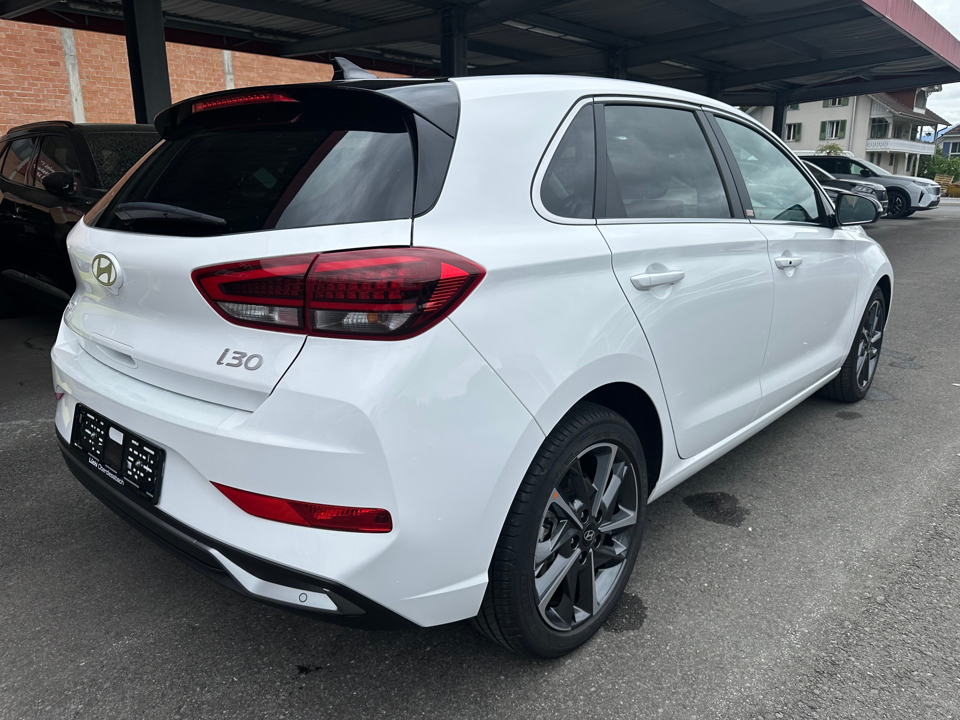 HYUNDAI i30 1.5 T-GDi Vertex 48V MH DCT-image-2